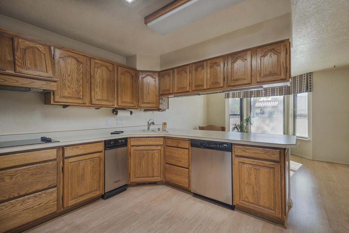 9201 Flushing Meadows Drive NE