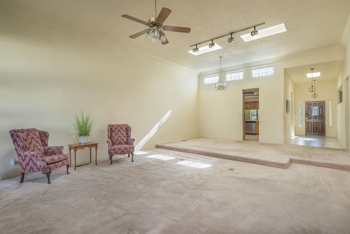 9201 Flushing Meadows Drive NE