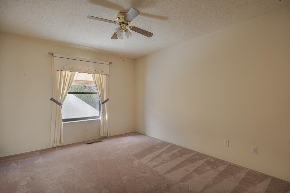 9201 Flushing Meadows Drive NE