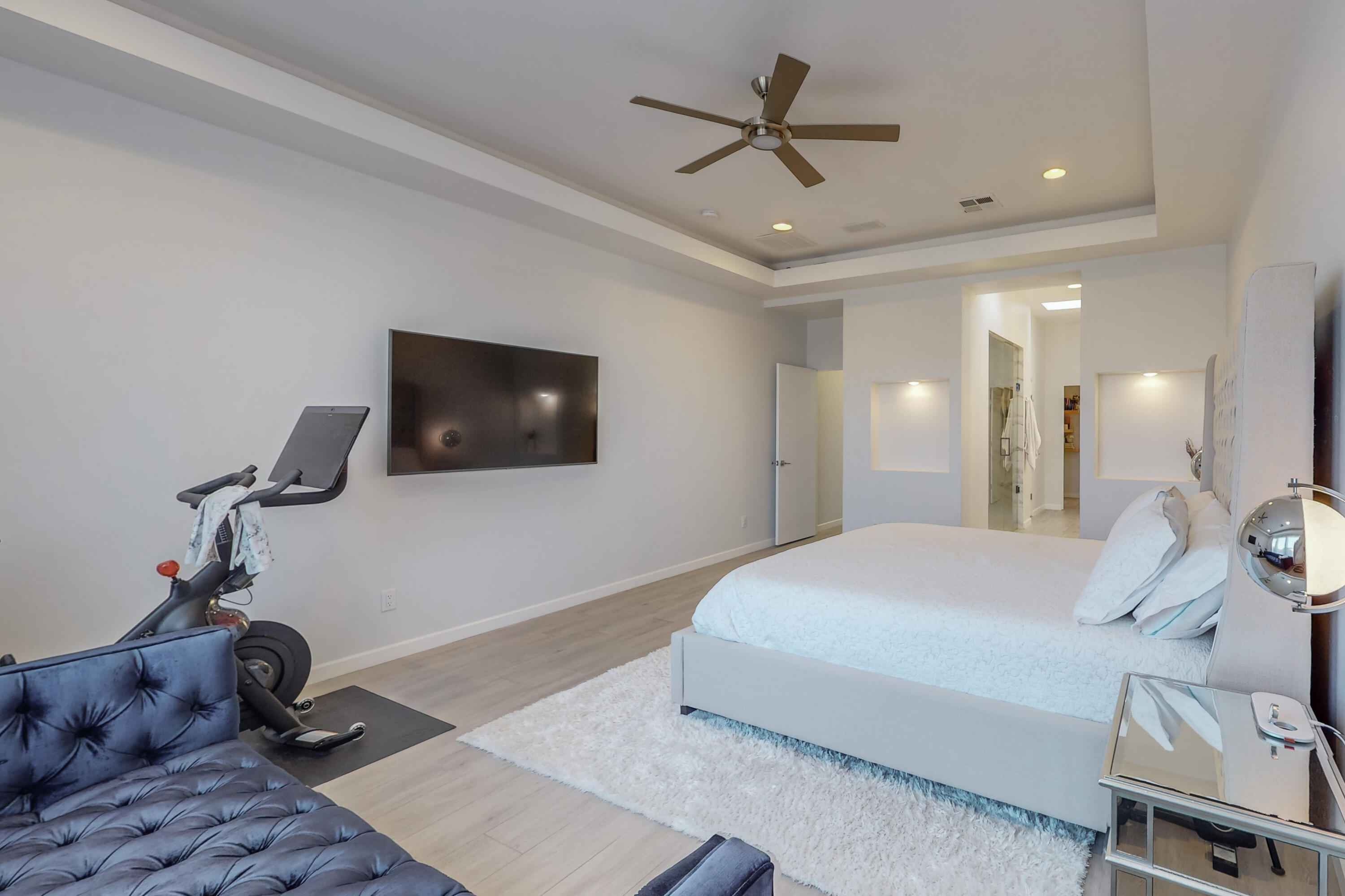 9917 Cielito Norte Way NE