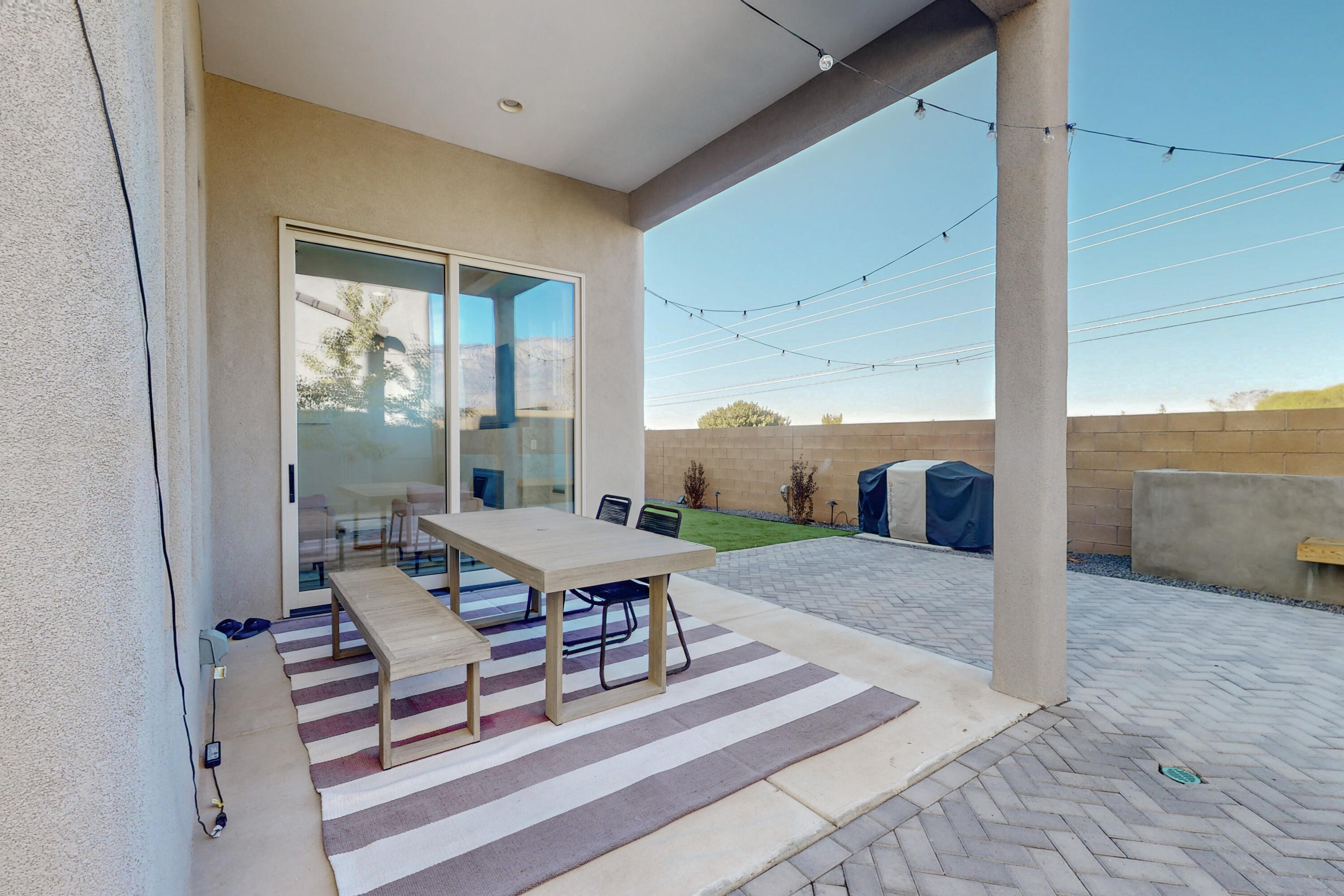 9917 Cielito Norte Way NE