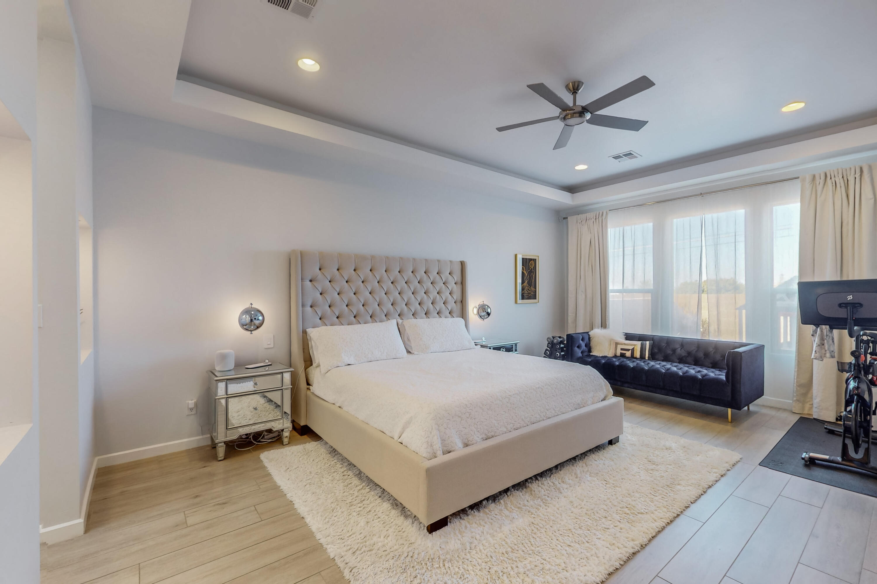 9917 Cielito Norte Way NE