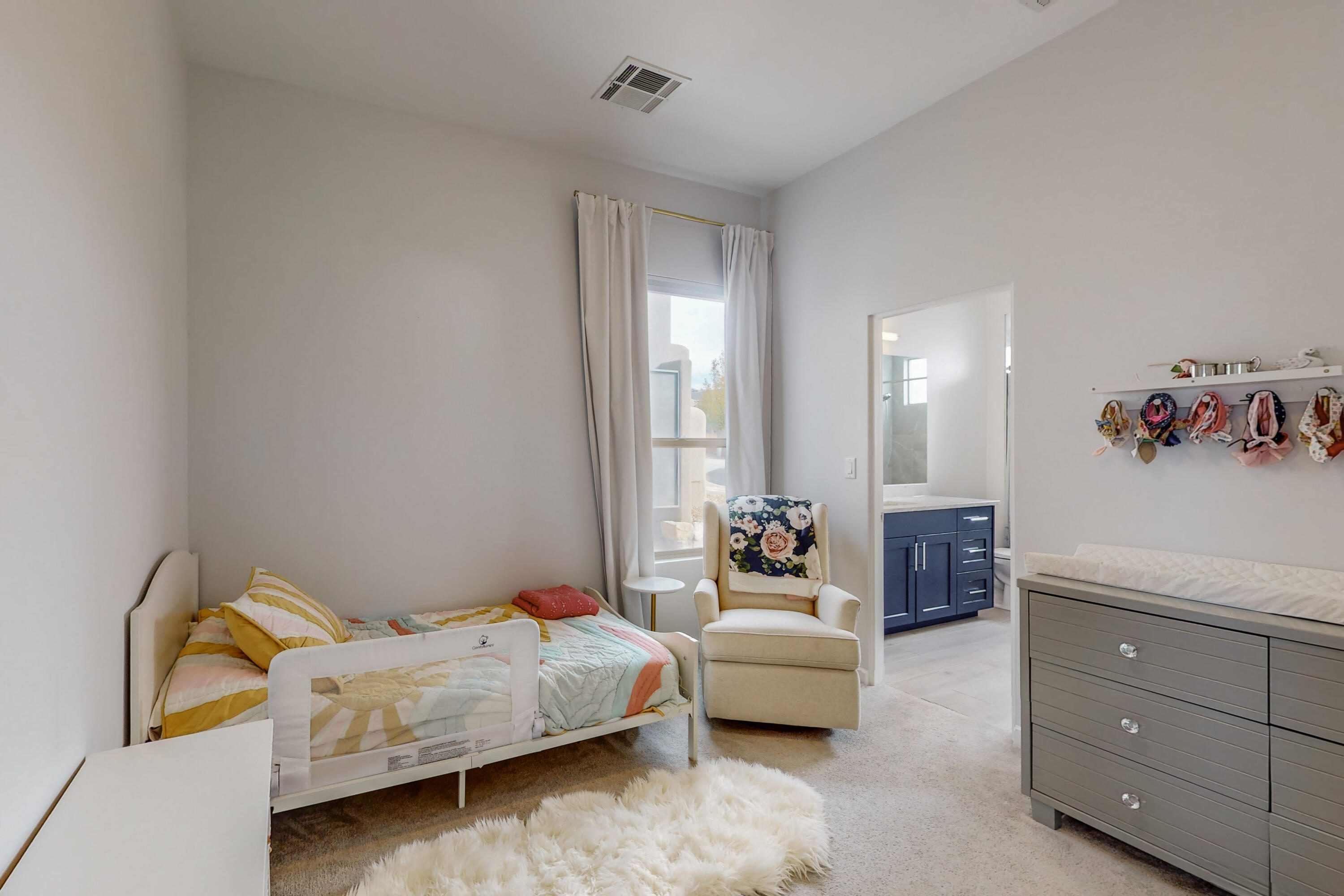 9917 Cielito Norte Way NE