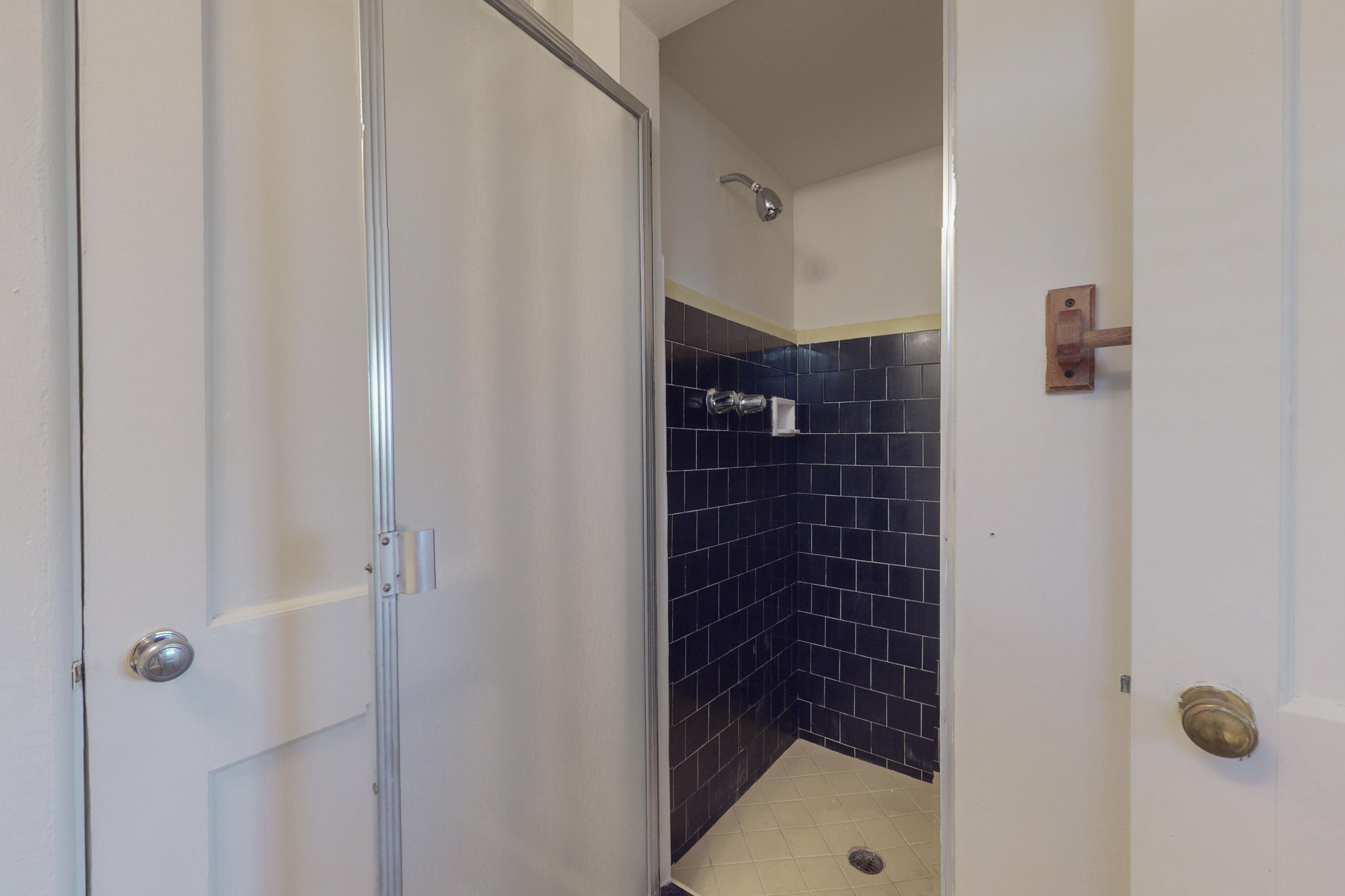 2115 Vermont Street NE