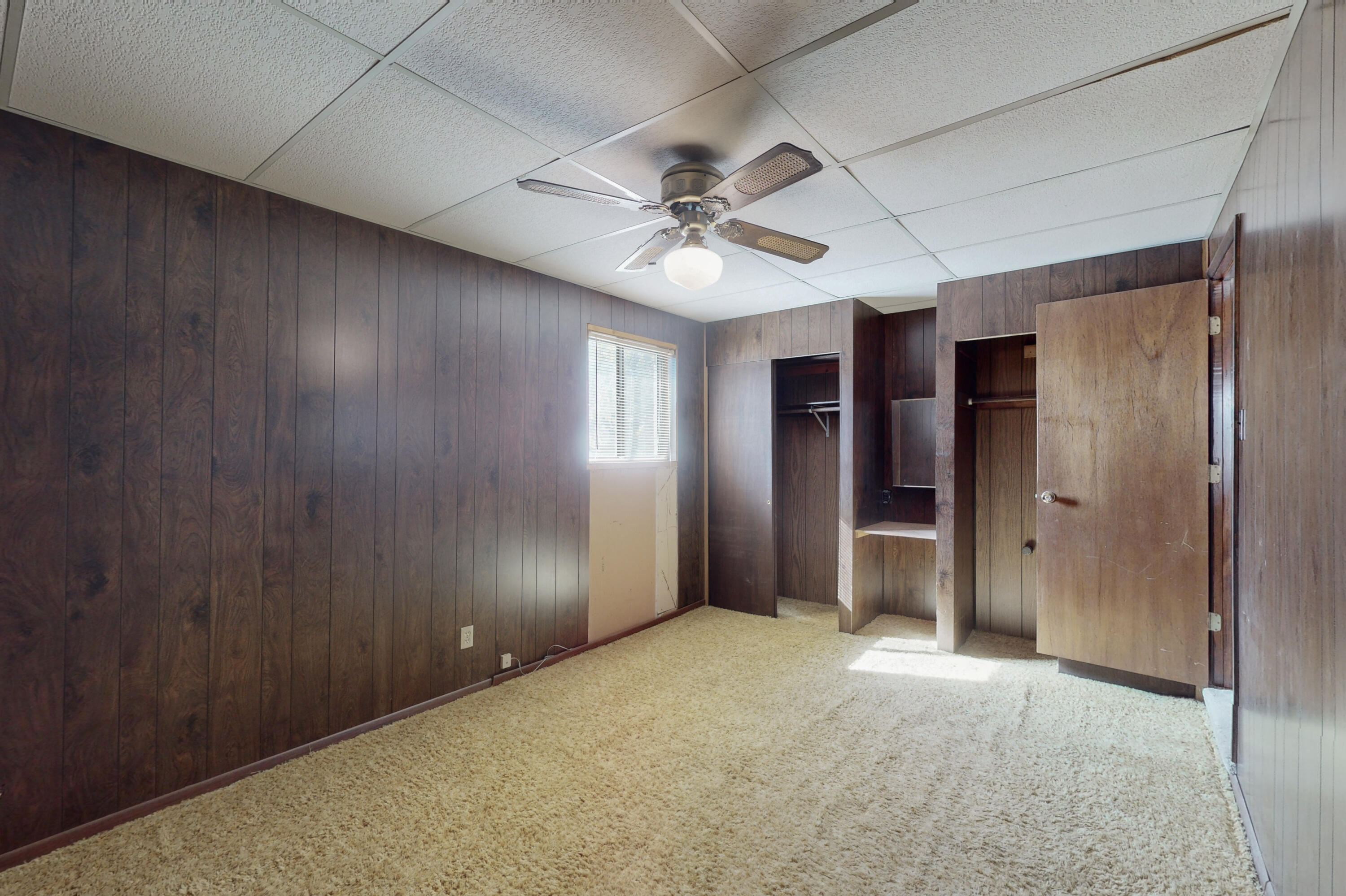 2115 Vermont Street NE