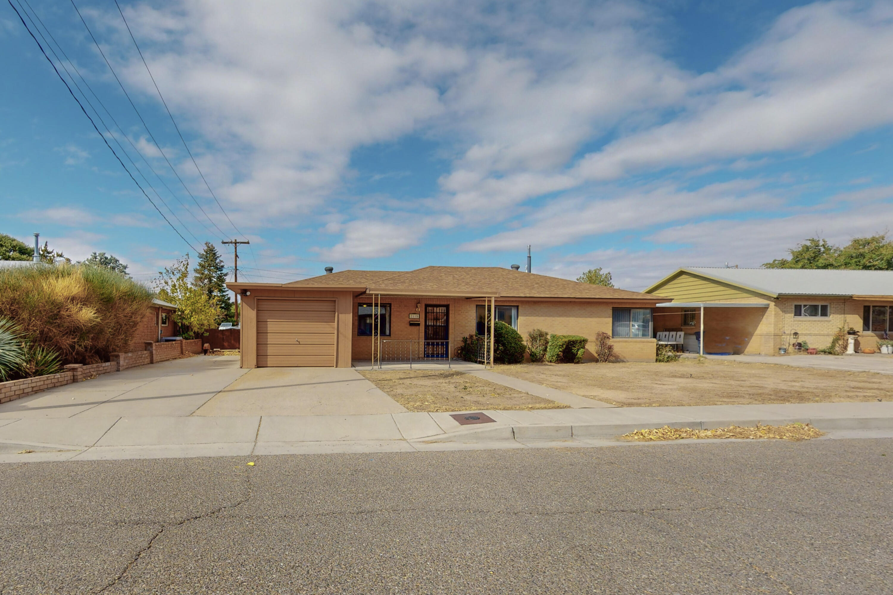 2115 Vermont Street NE