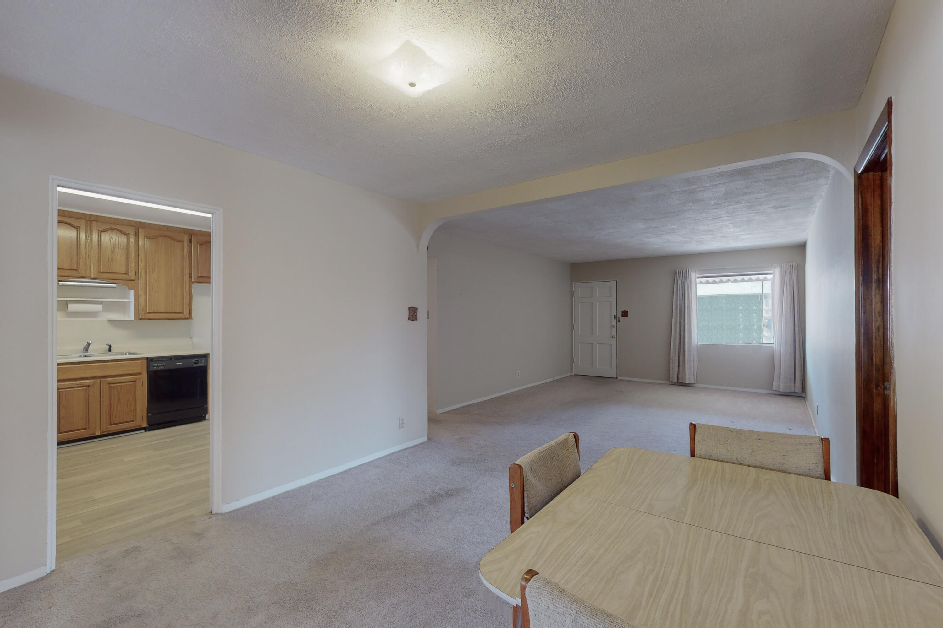 2115 Vermont Street NE