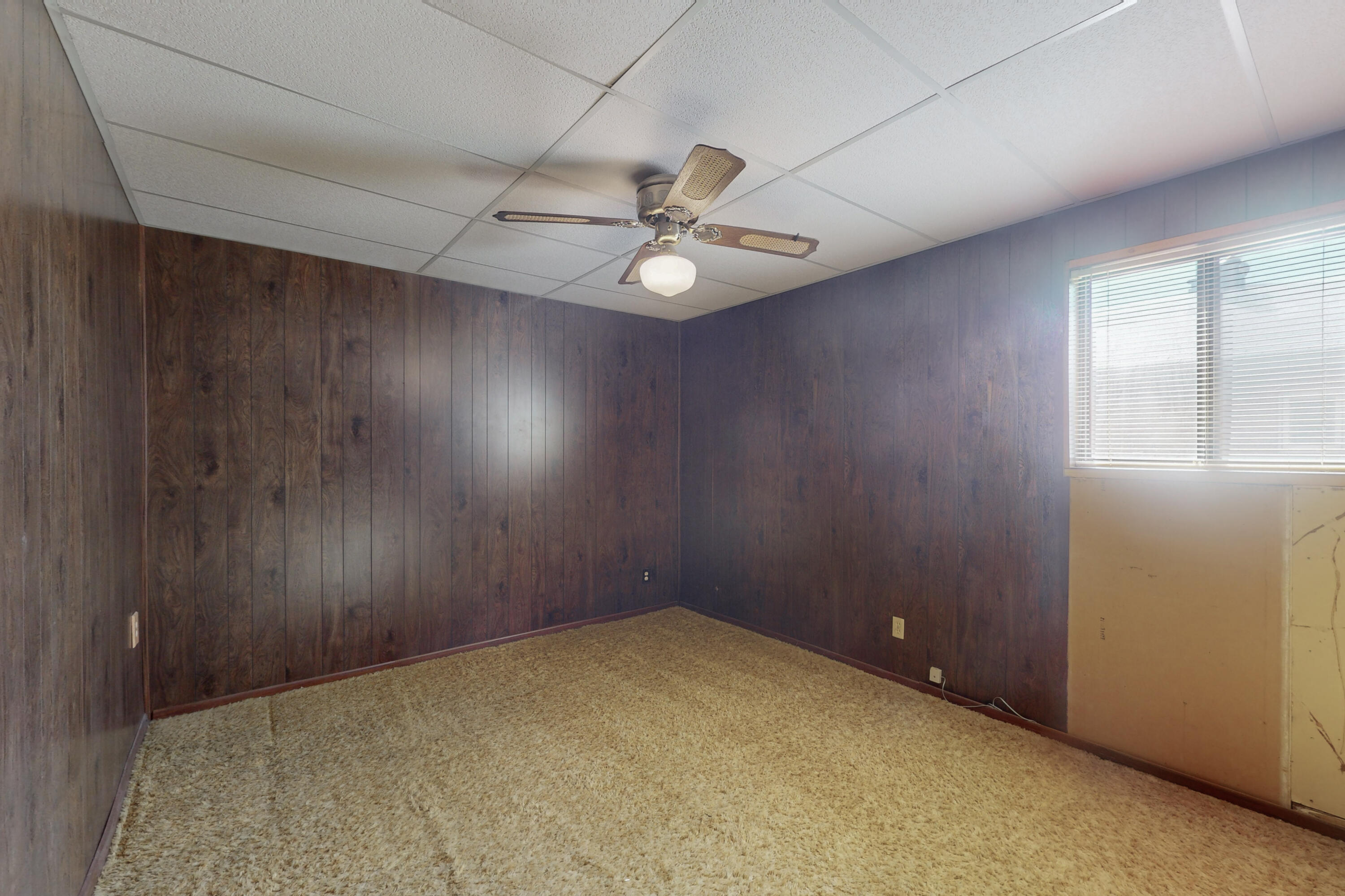 2115 Vermont Street NE