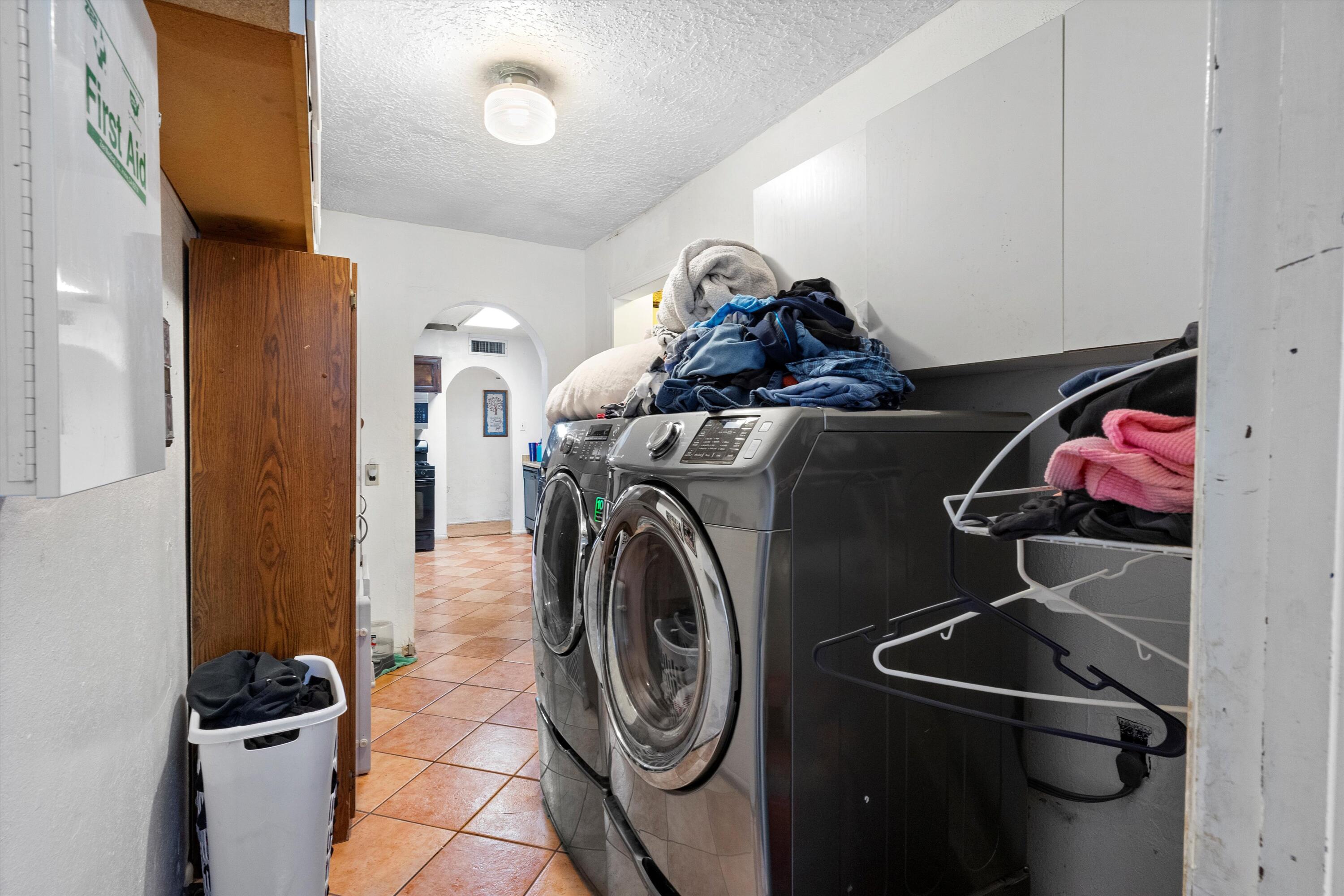 3732 Miller Circle NW