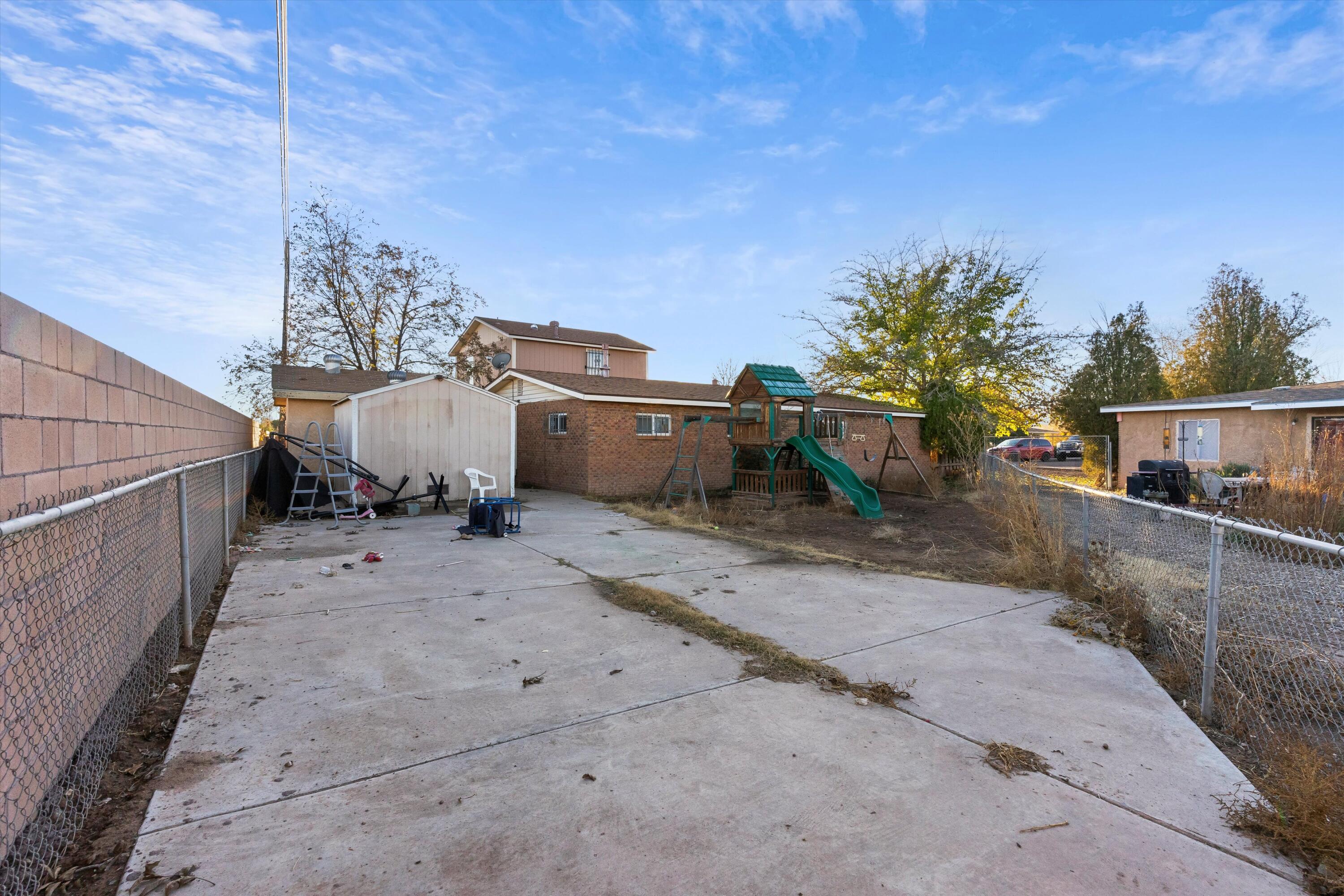 3732 Miller Circle NW