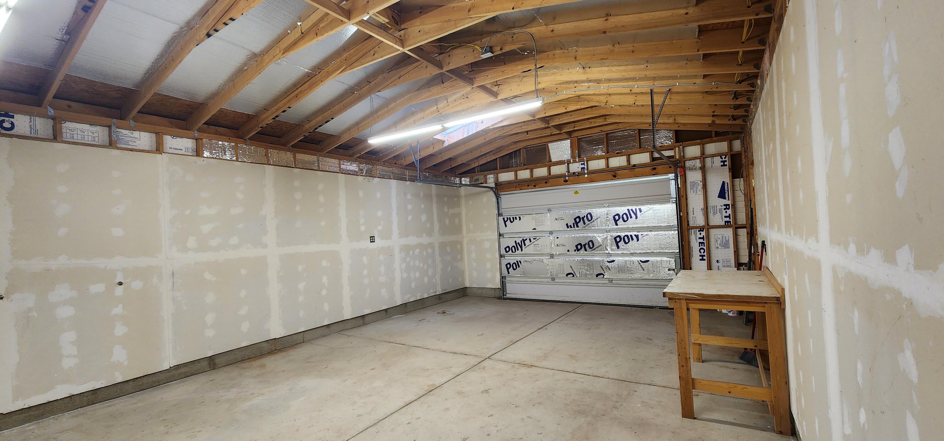 983 County Line Road