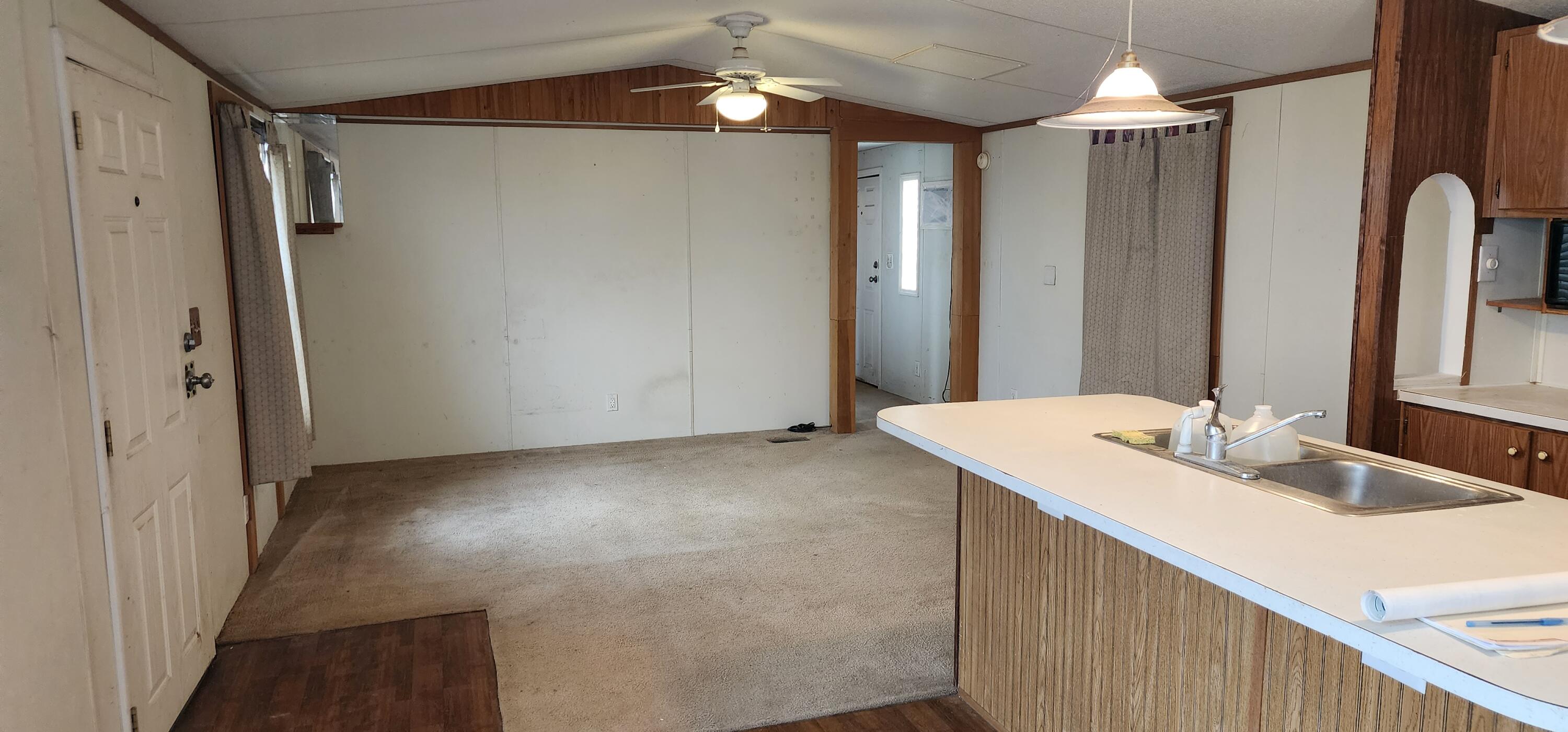 983 County Line Road