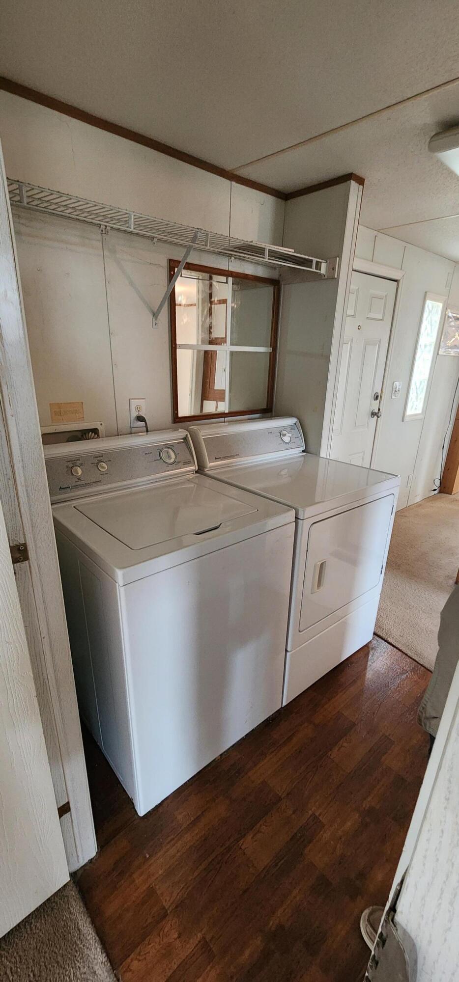 983 County Line Road