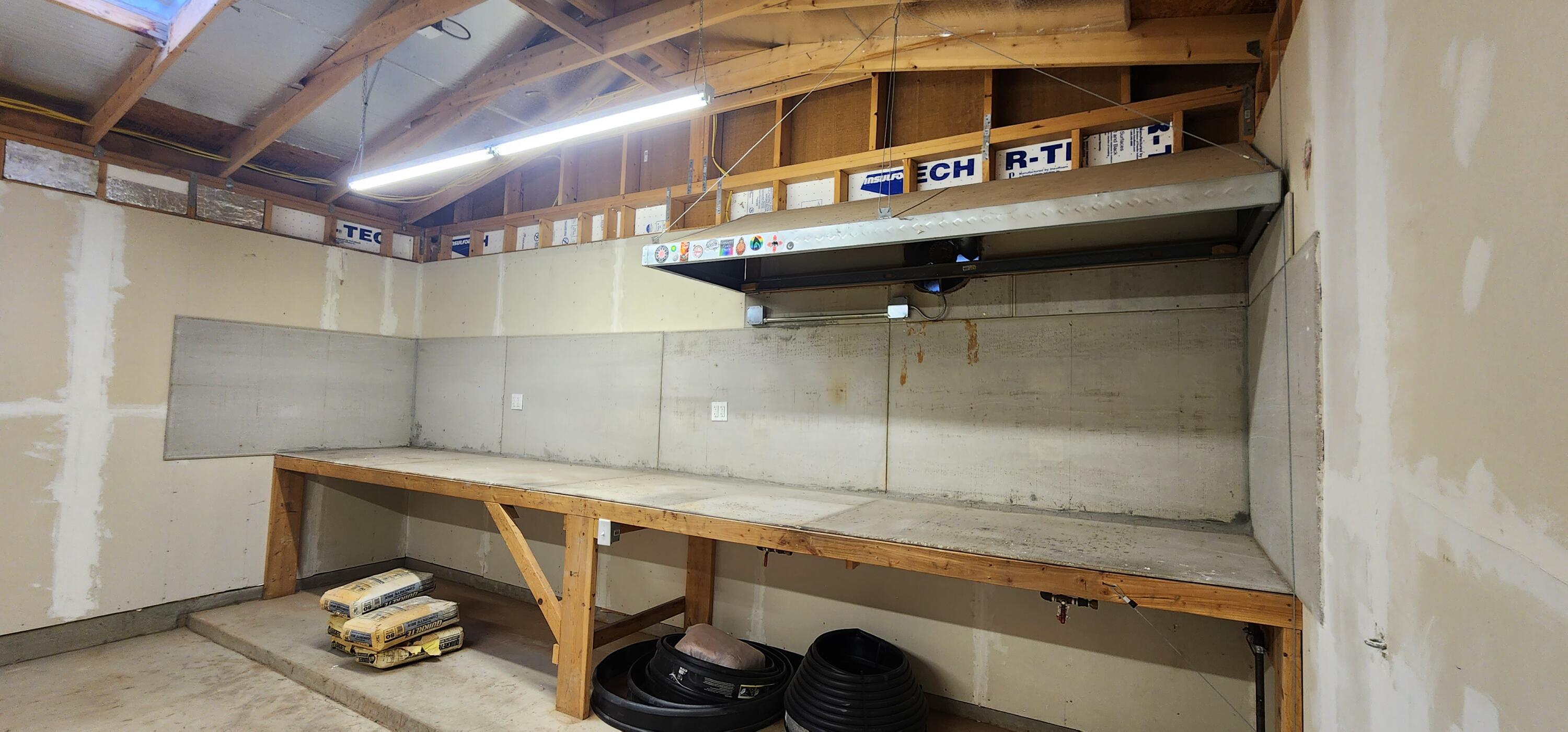 983 County Line Road