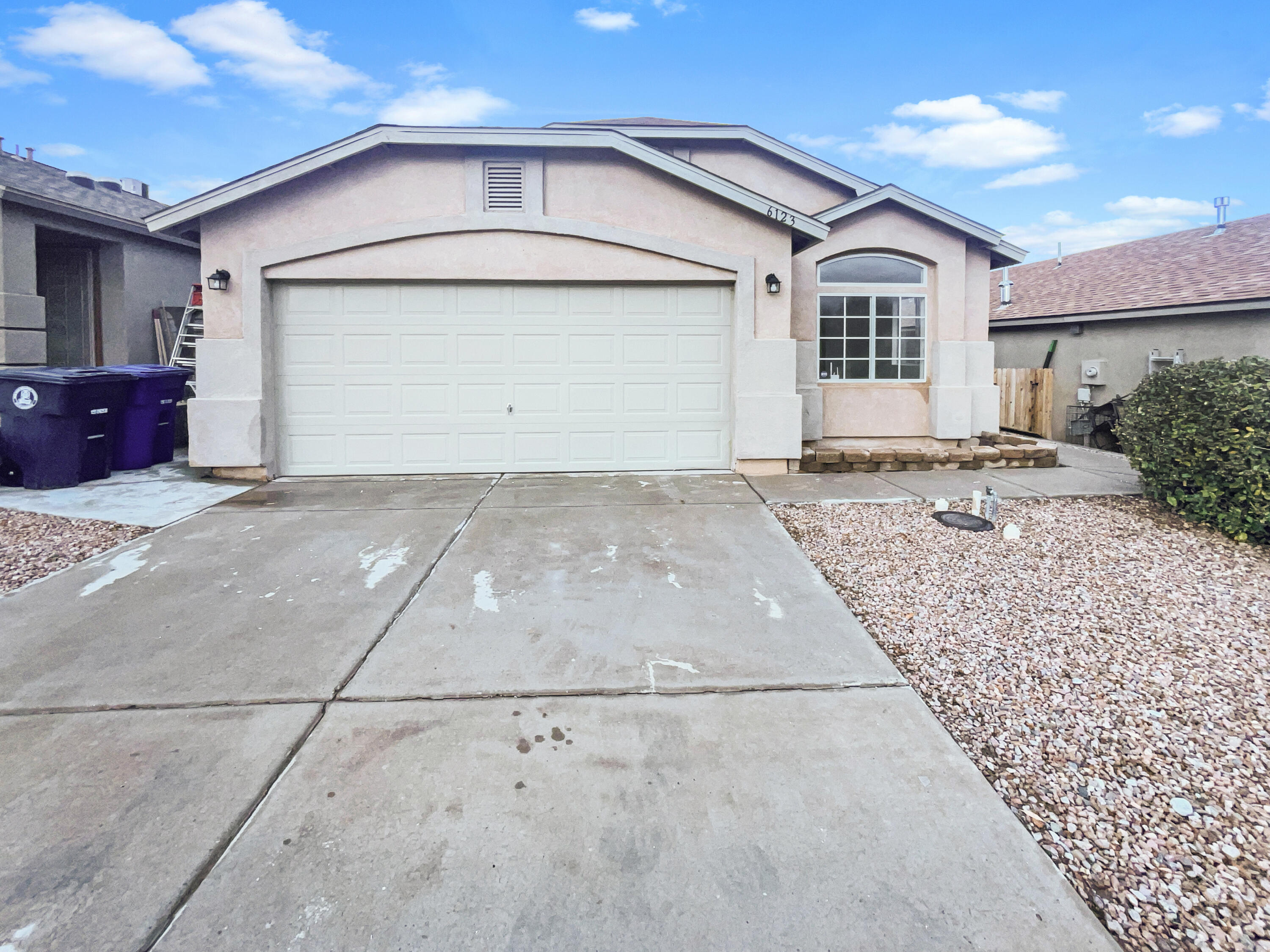 6123 Canis Avenue NW