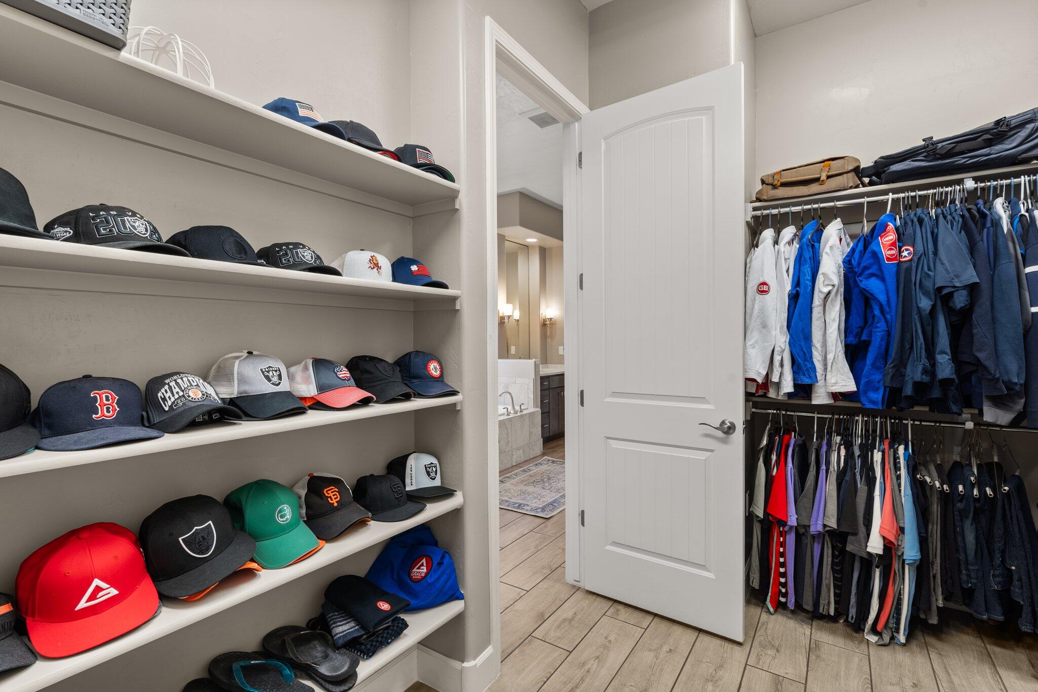 6009 Buckthorn Avenue NW