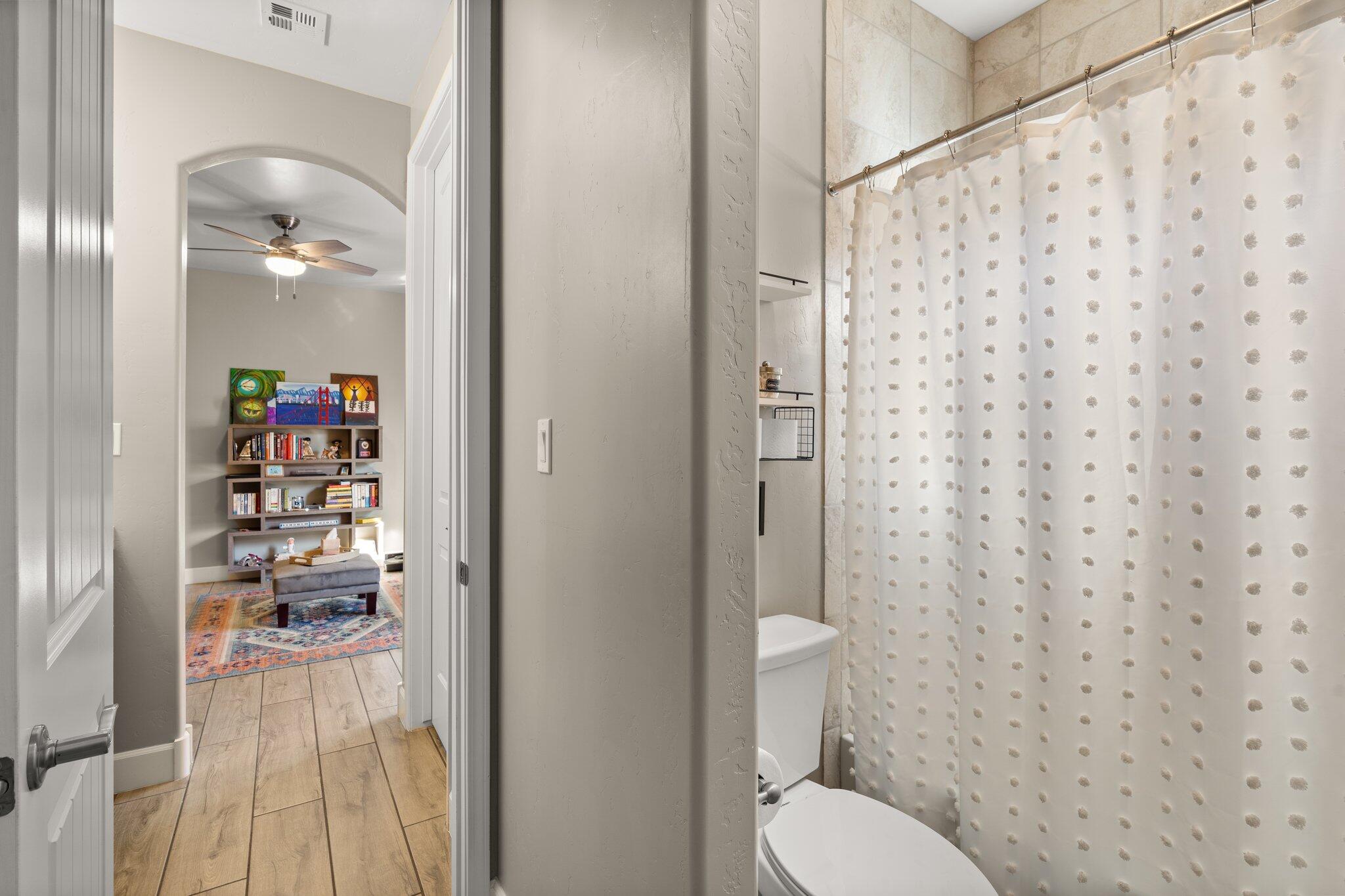 6009 Buckthorn Avenue NW