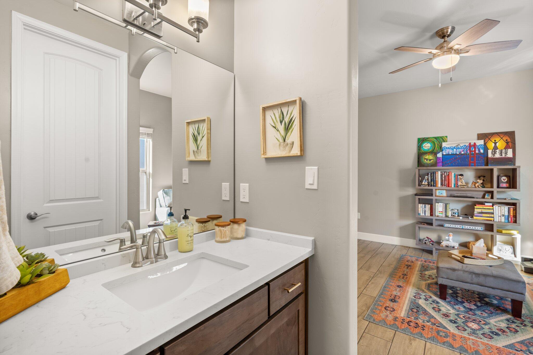 6009 Buckthorn Avenue NW