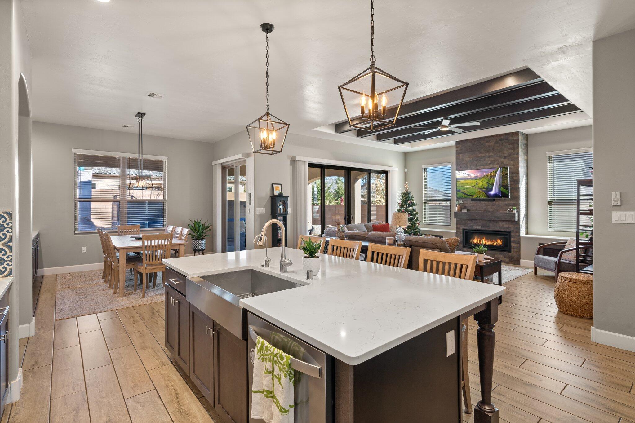 6009 Buckthorn Avenue NW