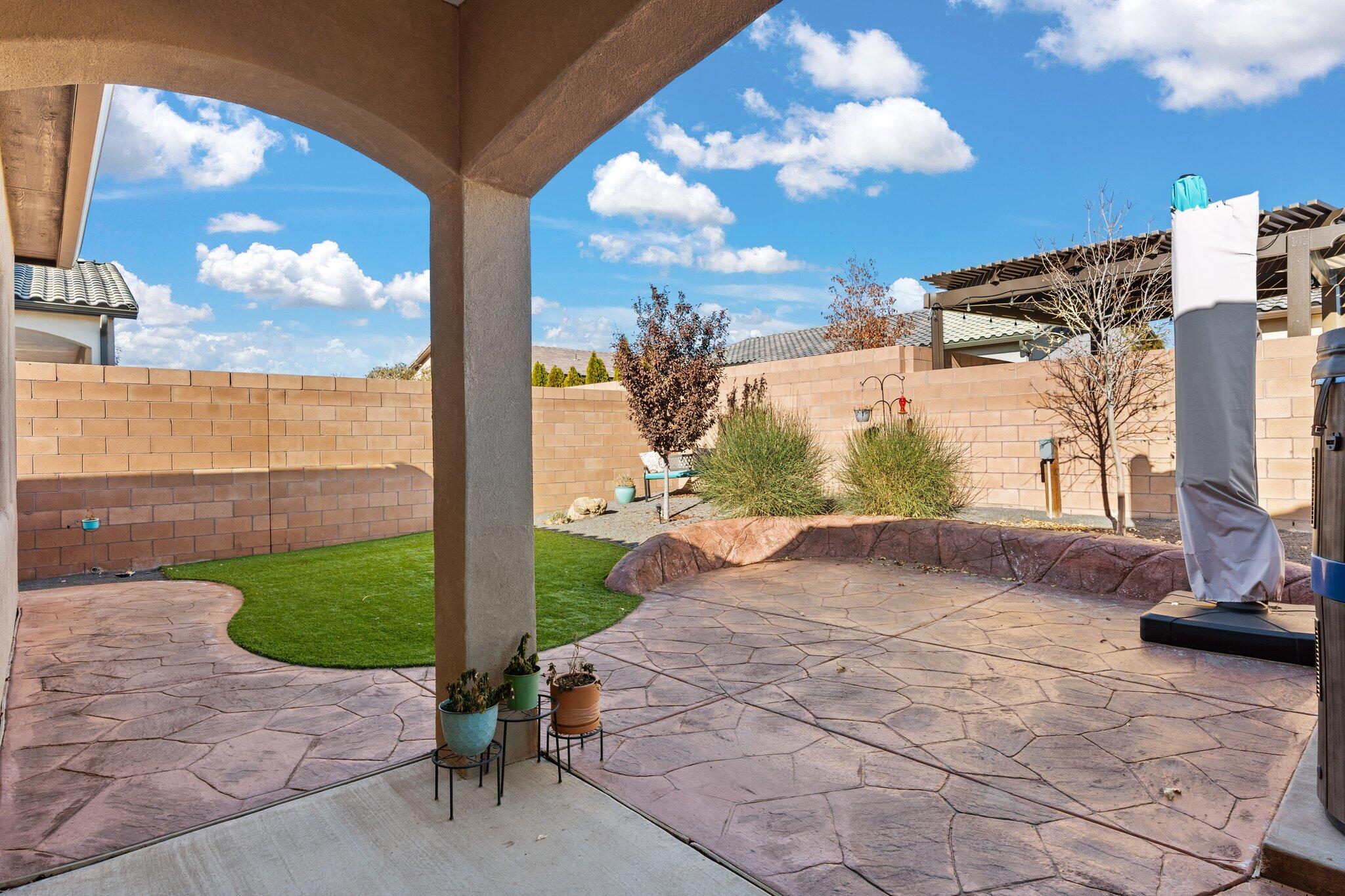 6009 Buckthorn Avenue NW