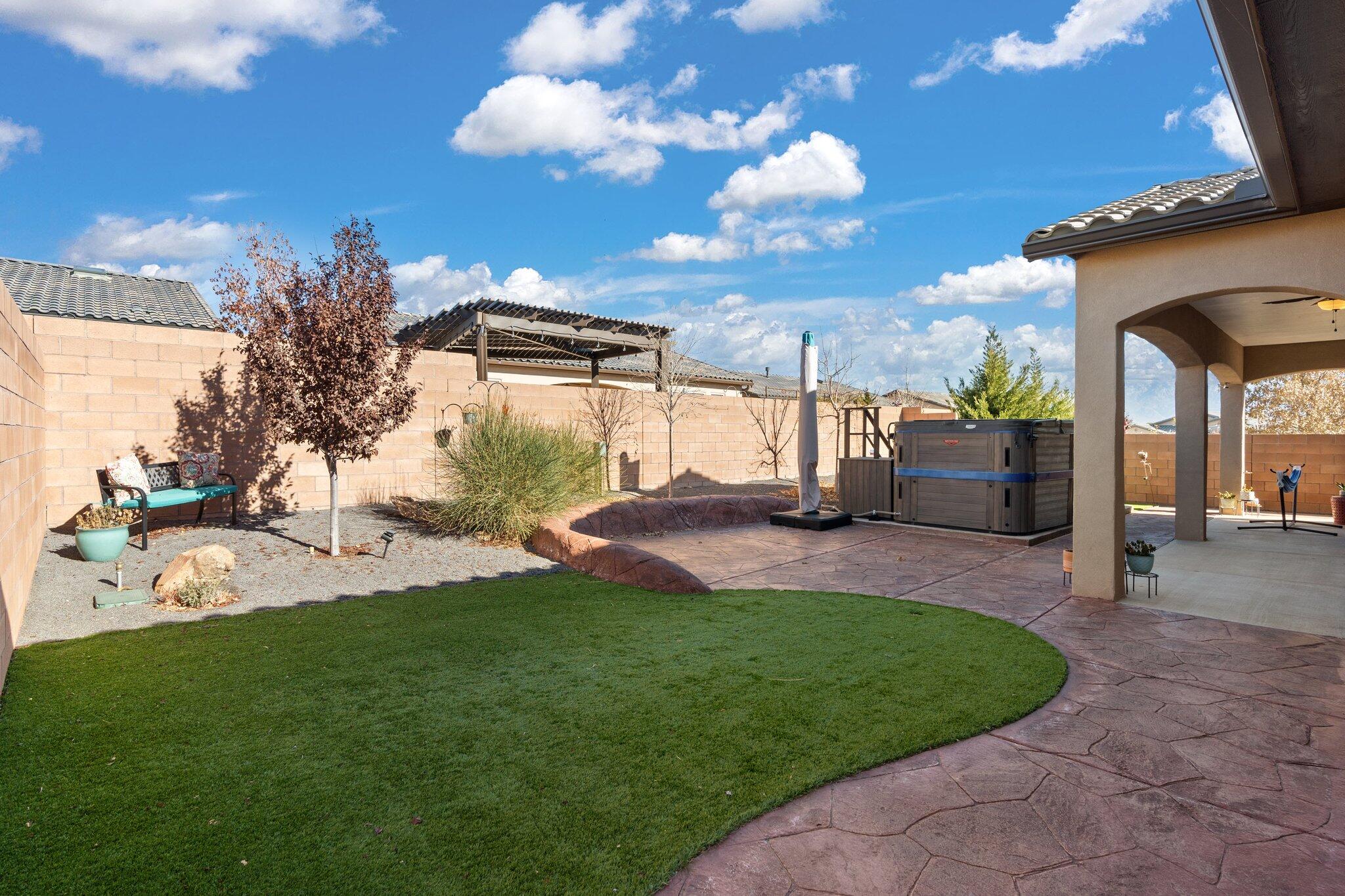 6009 Buckthorn Avenue NW