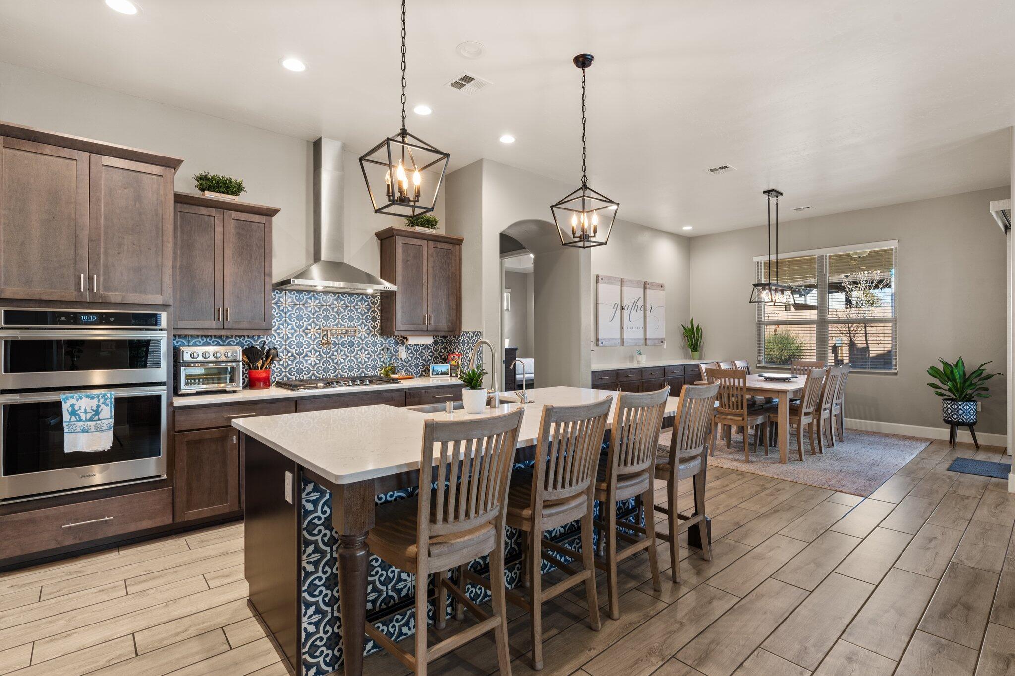 6009 Buckthorn Avenue NW