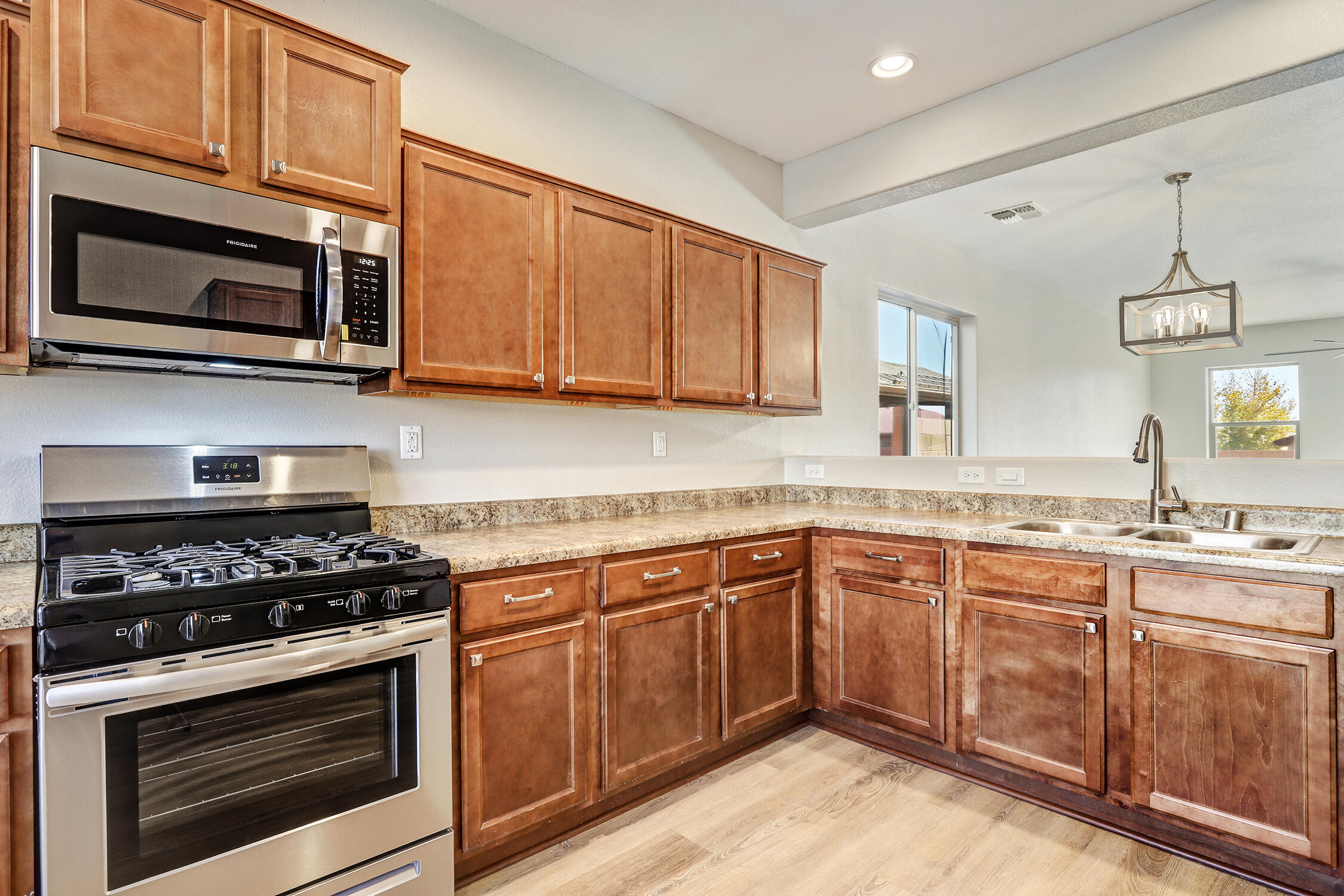 10732 Walnut Canyon Road SW