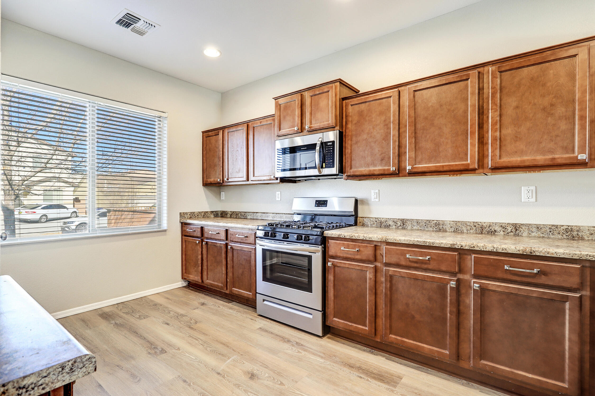 10732 Walnut Canyon Road SW