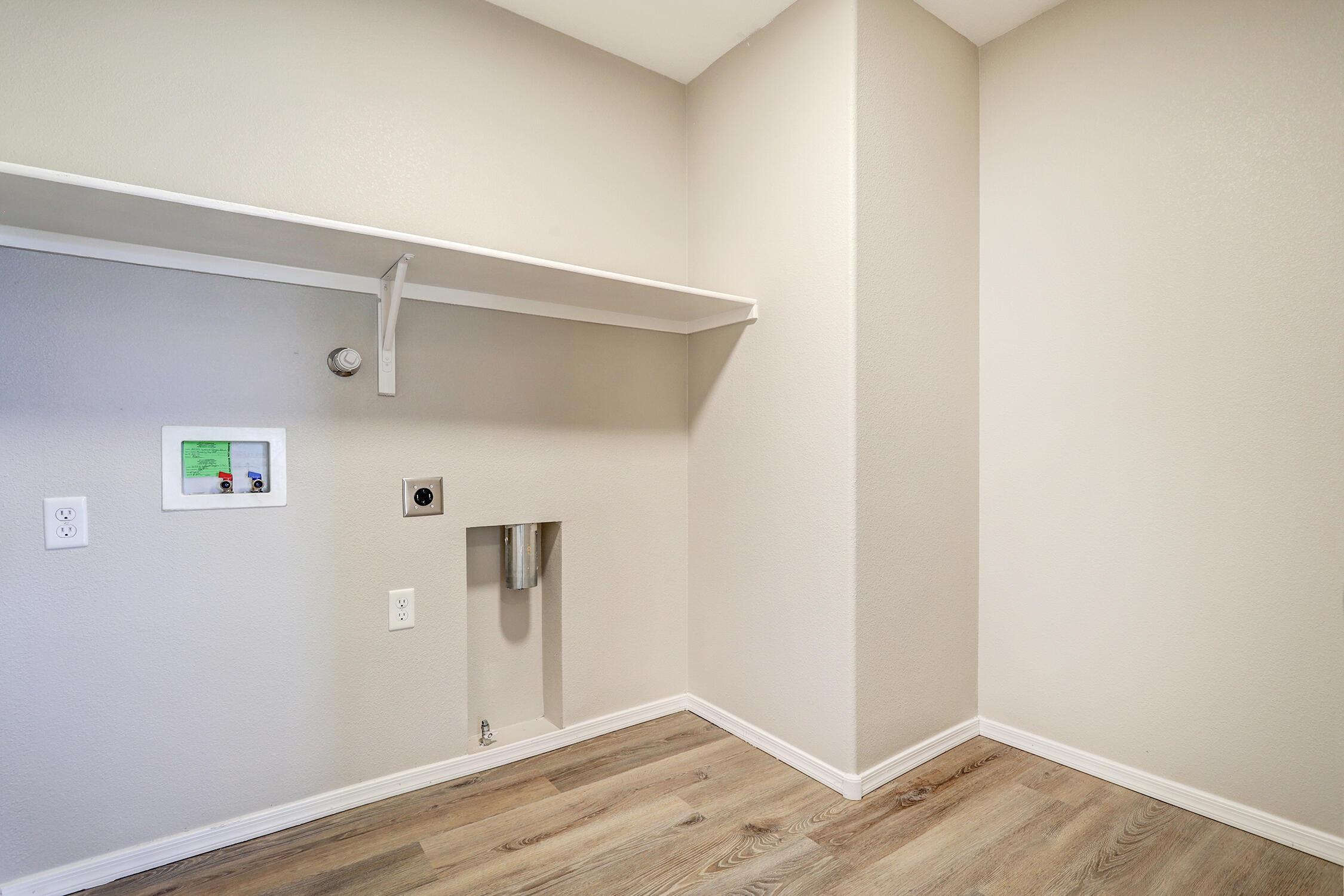 10732 Walnut Canyon Road SW