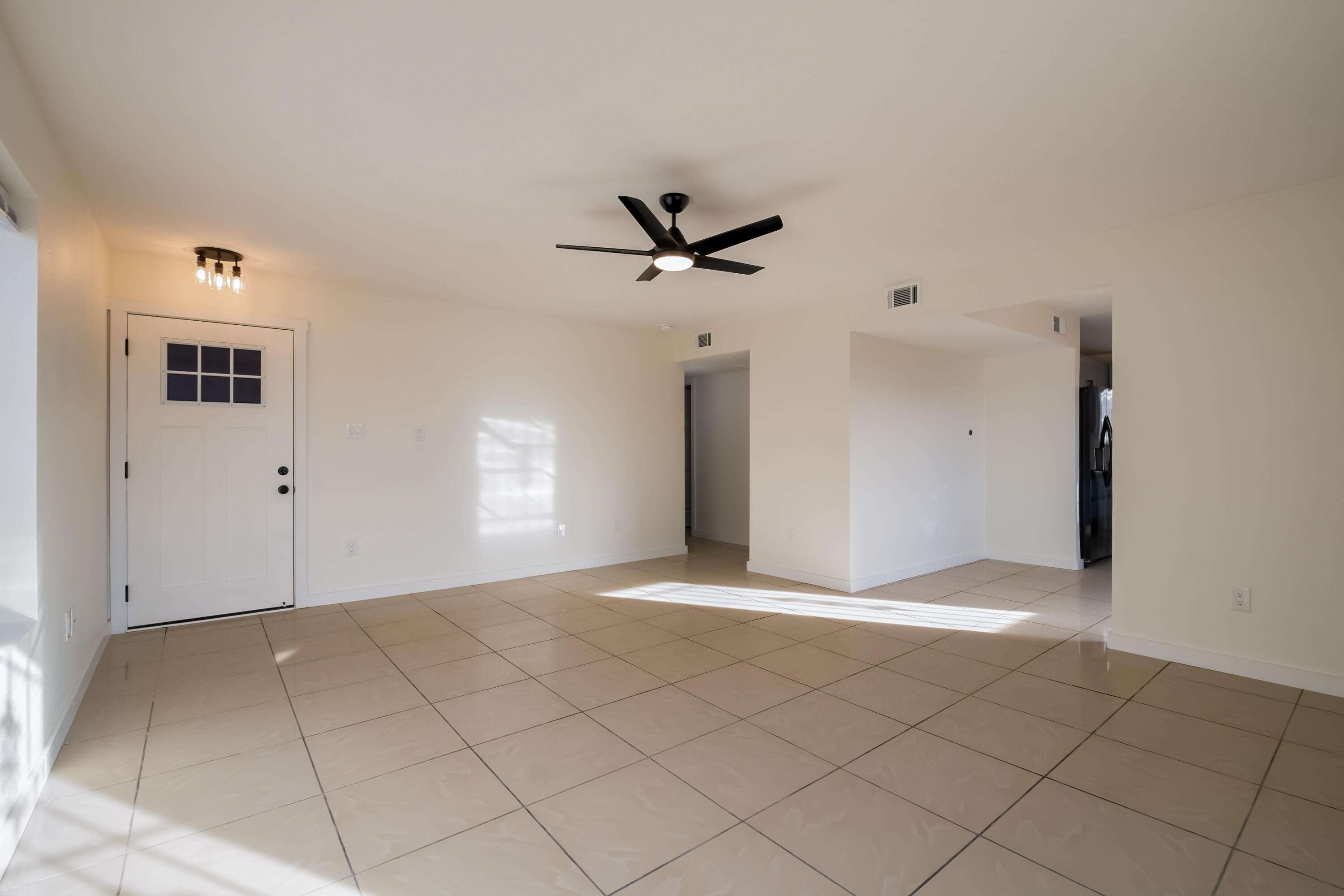 8748 Benavides Road SW