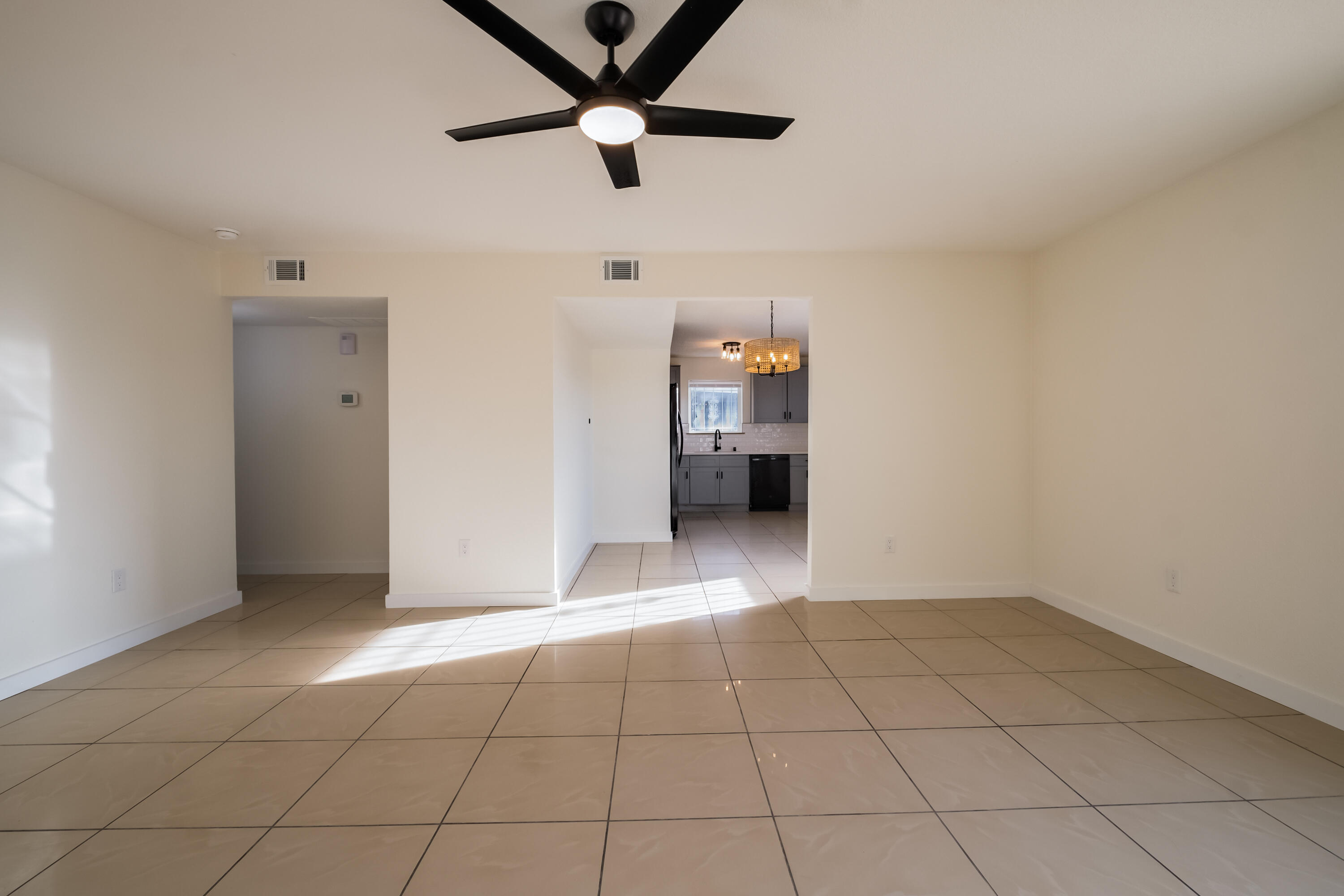 8748 Benavides Road SW