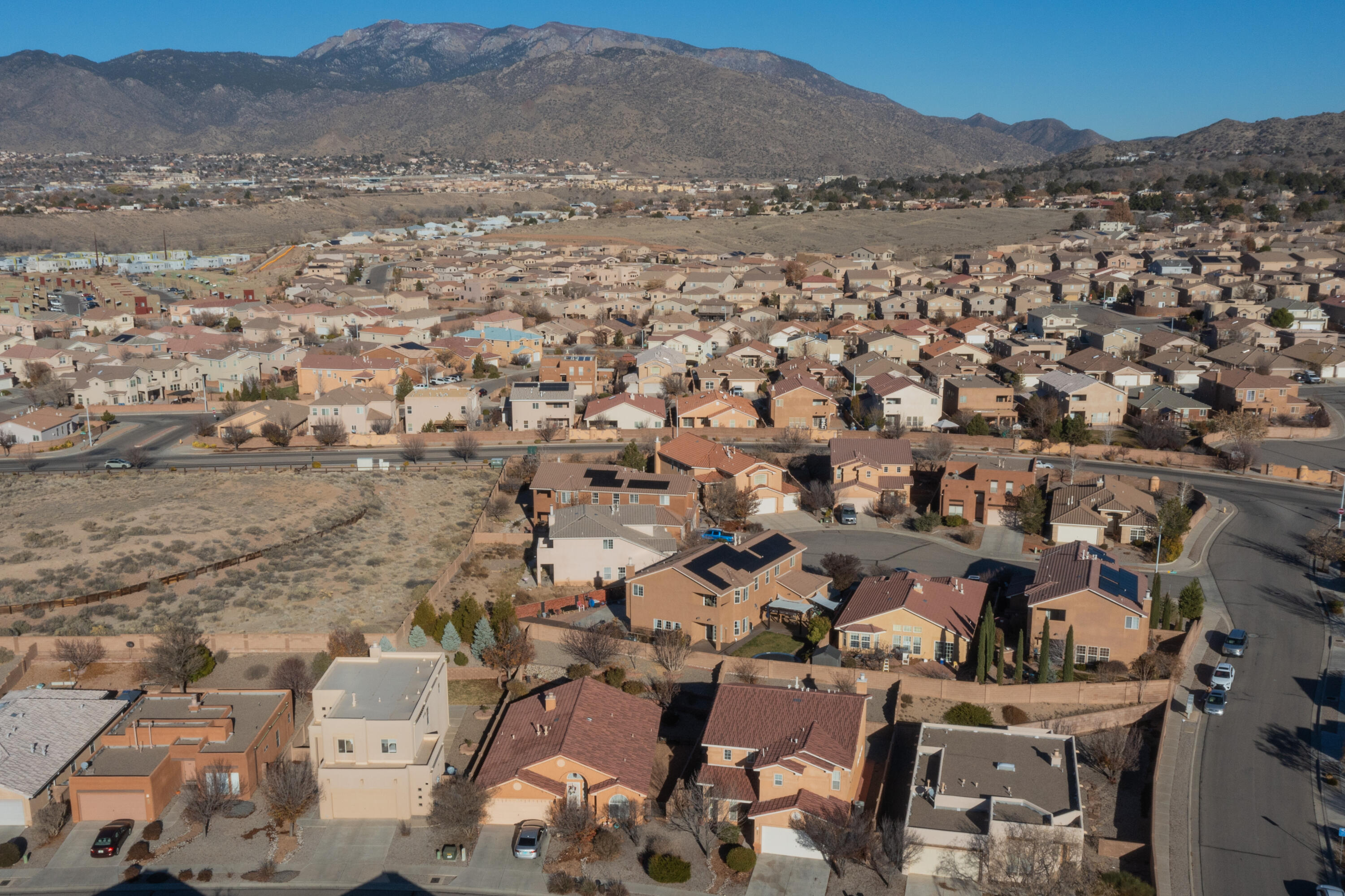 1835 Red Rum Court SE