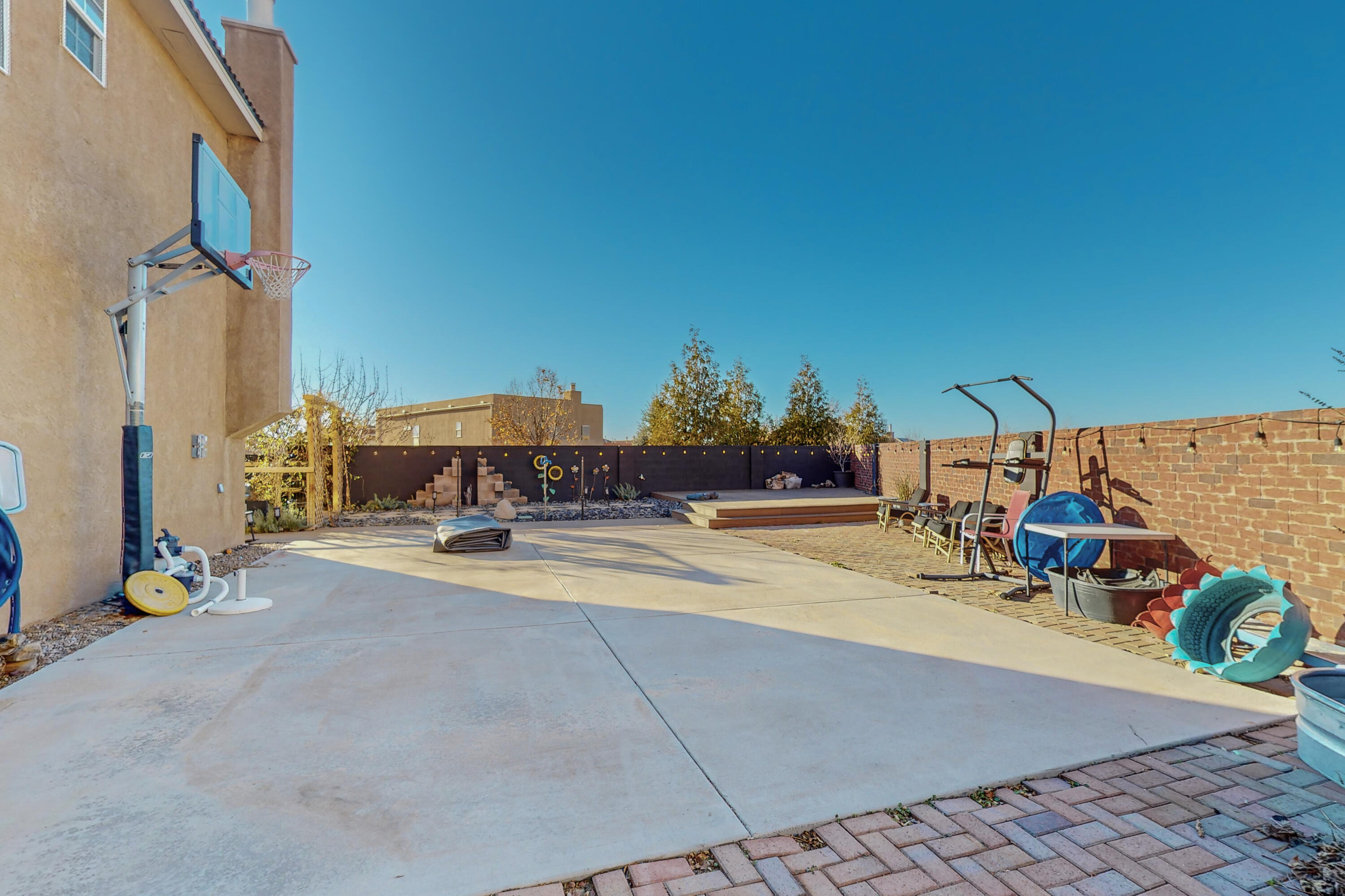 1835 Red Rum Court SE