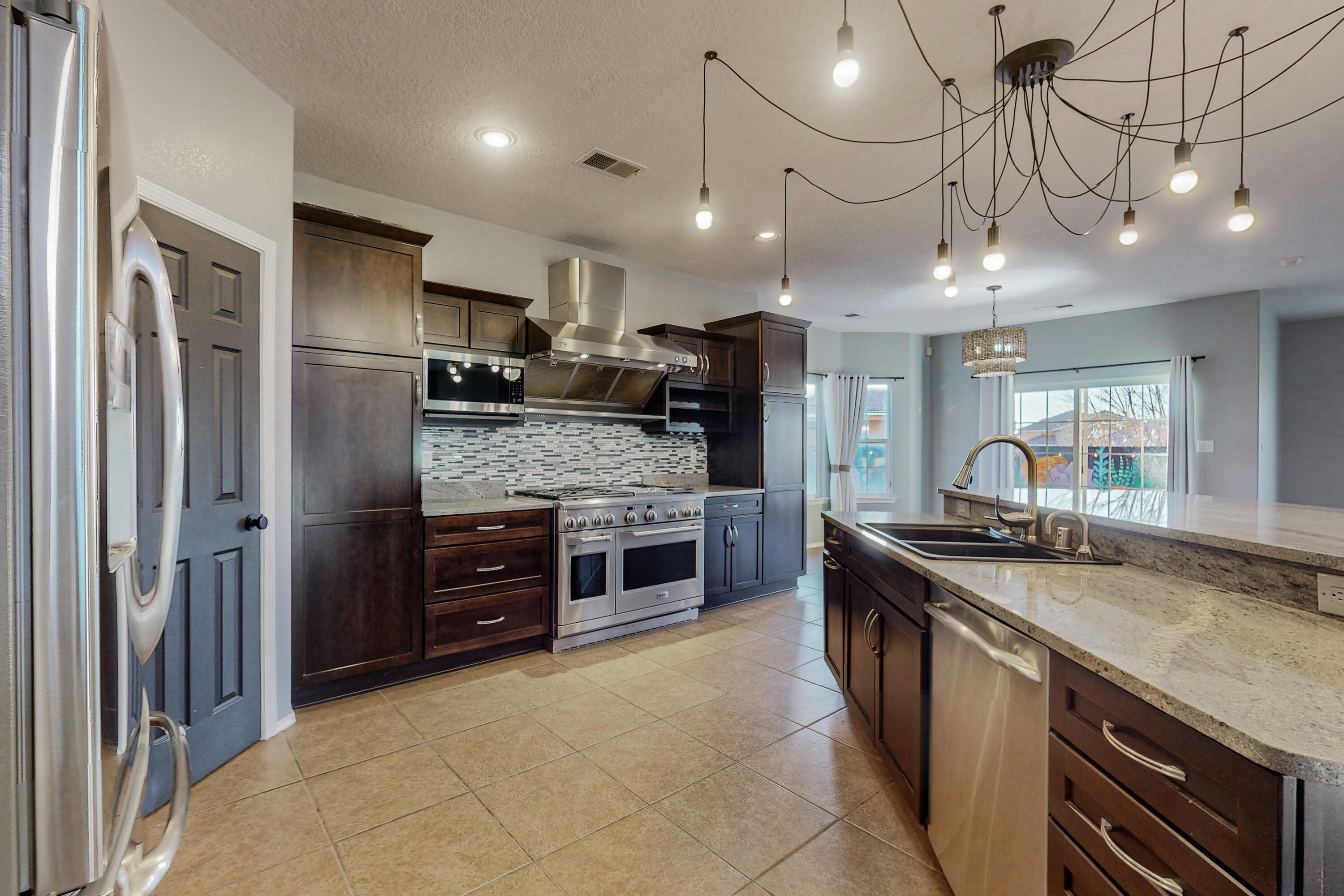 1835 Red Rum Court SE