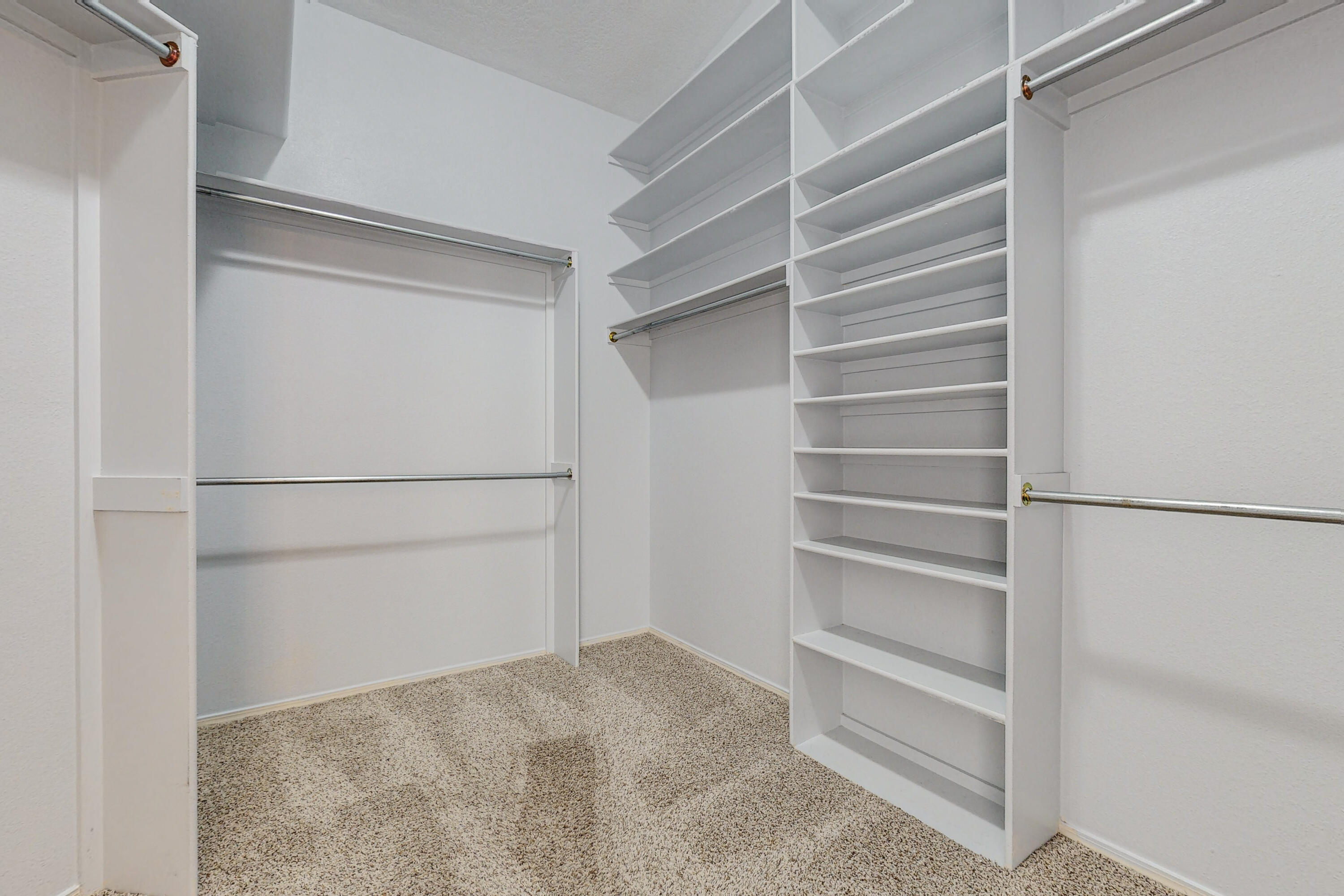 1835 Red Rum Court SE