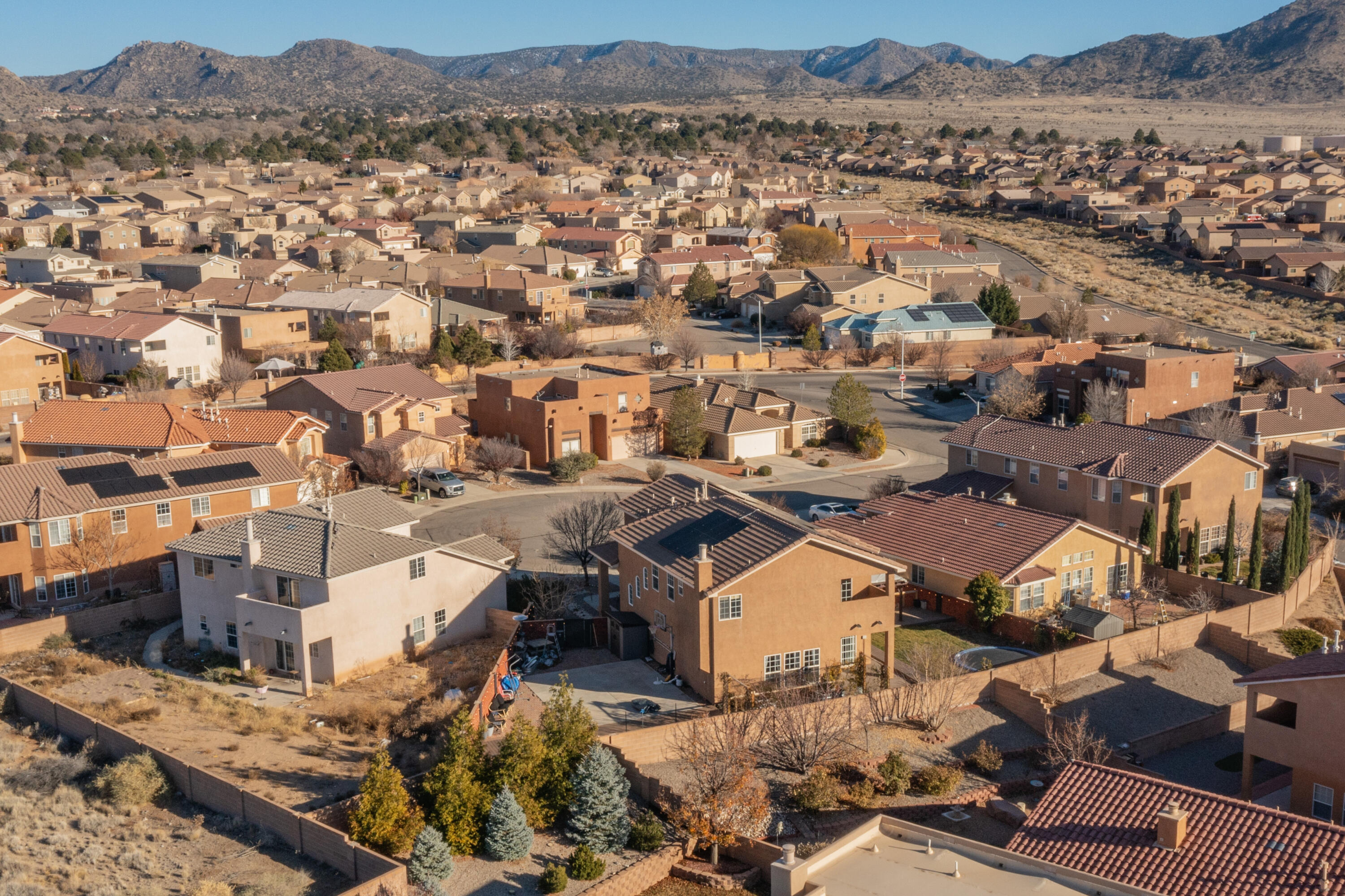 1835 Red Rum Court SE