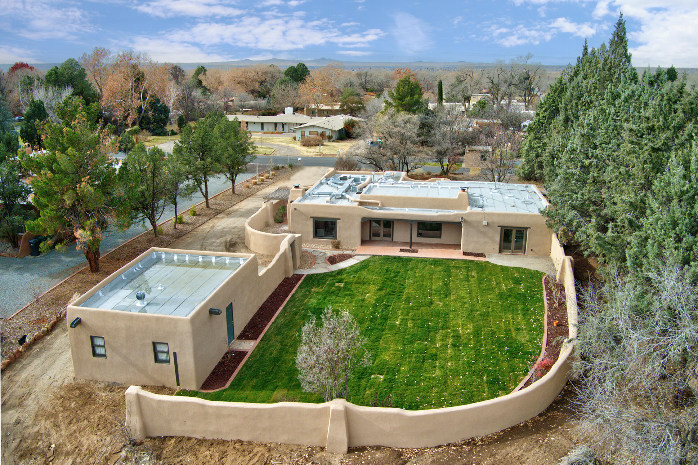 6508 Caballero Parkway NW