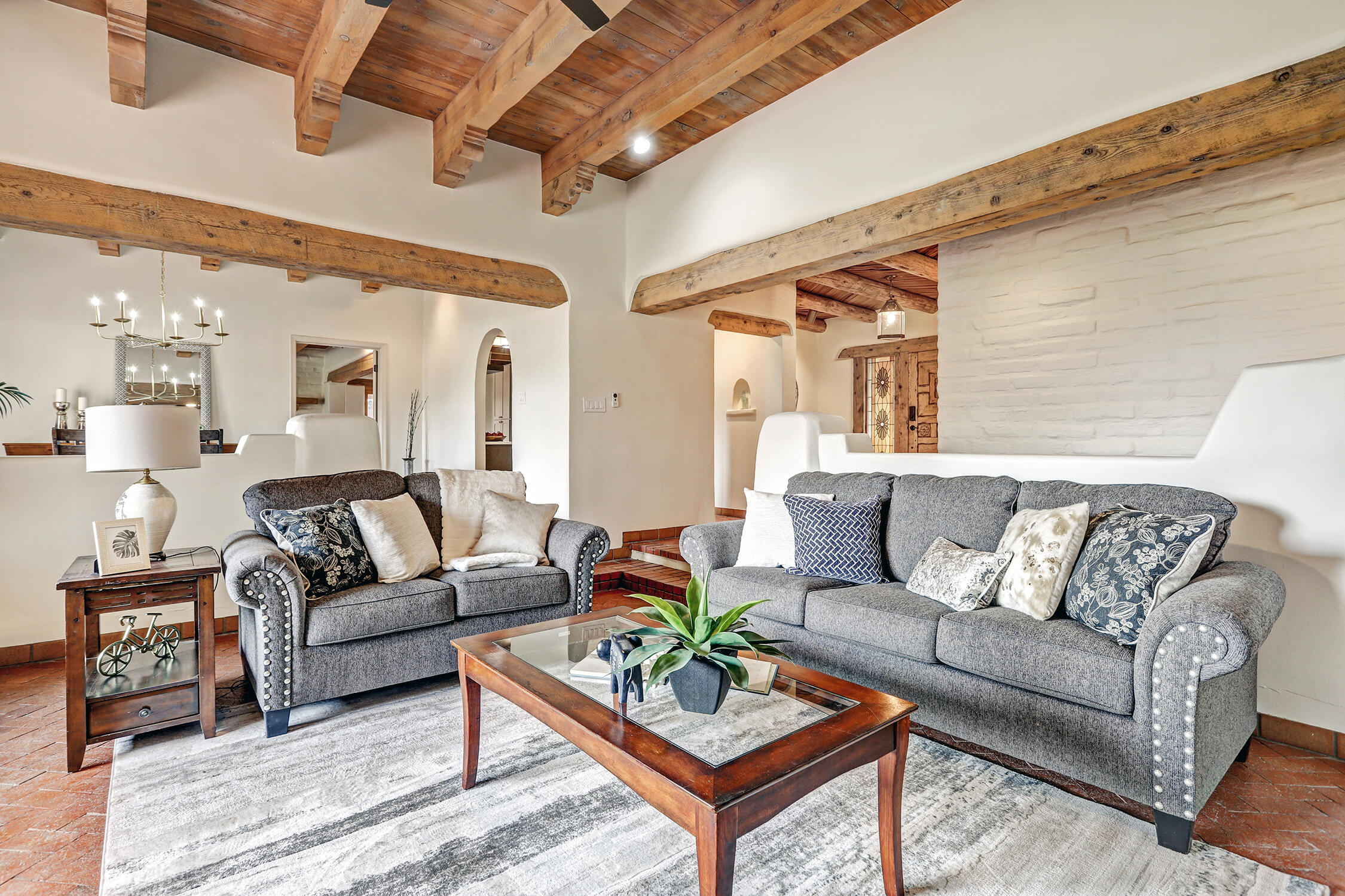 6508 Caballero Parkway NW