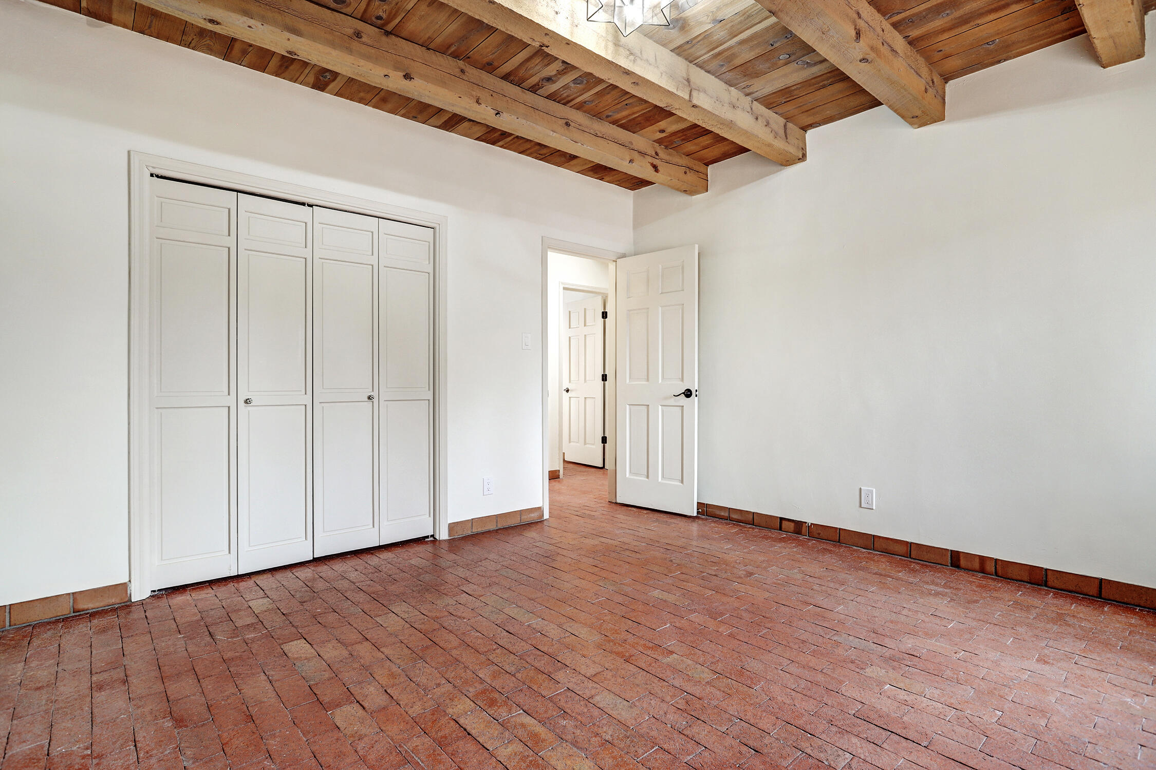 6508 Caballero Parkway NW