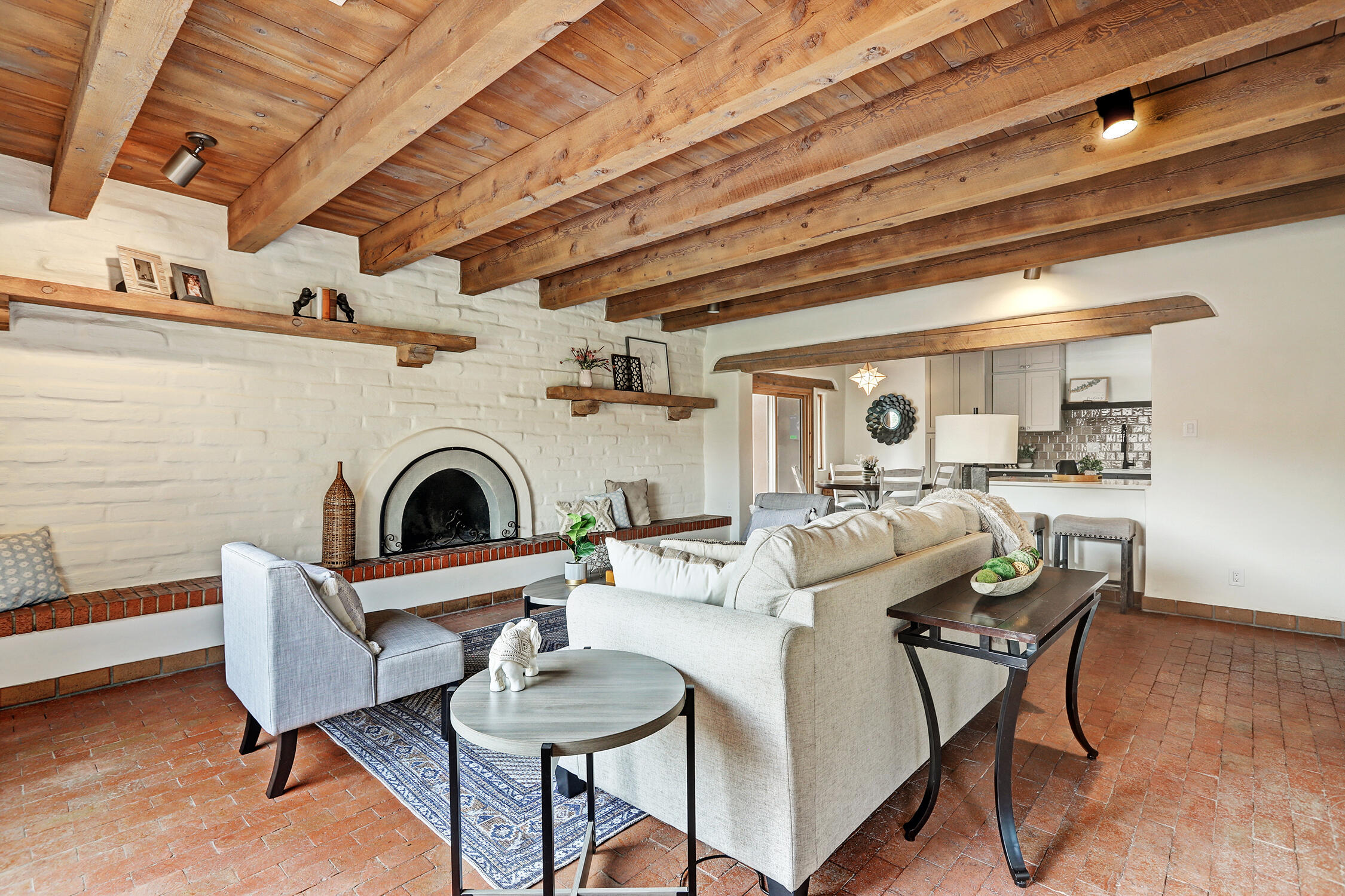 6508 Caballero Parkway NW