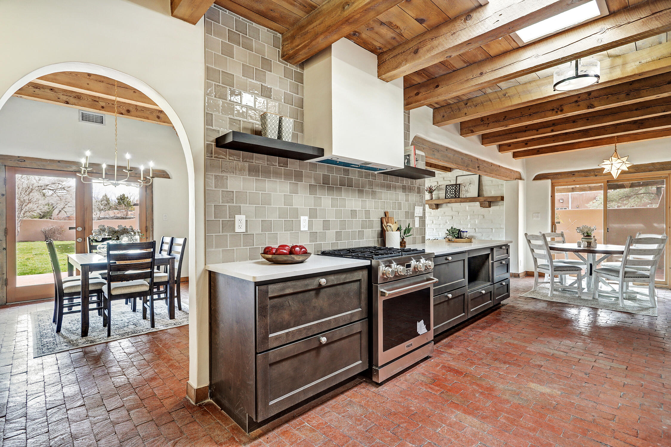 6508 Caballero Parkway NW