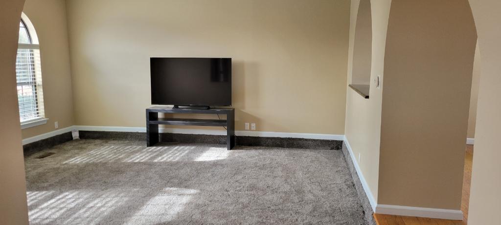 2873 Trevino Drive SE