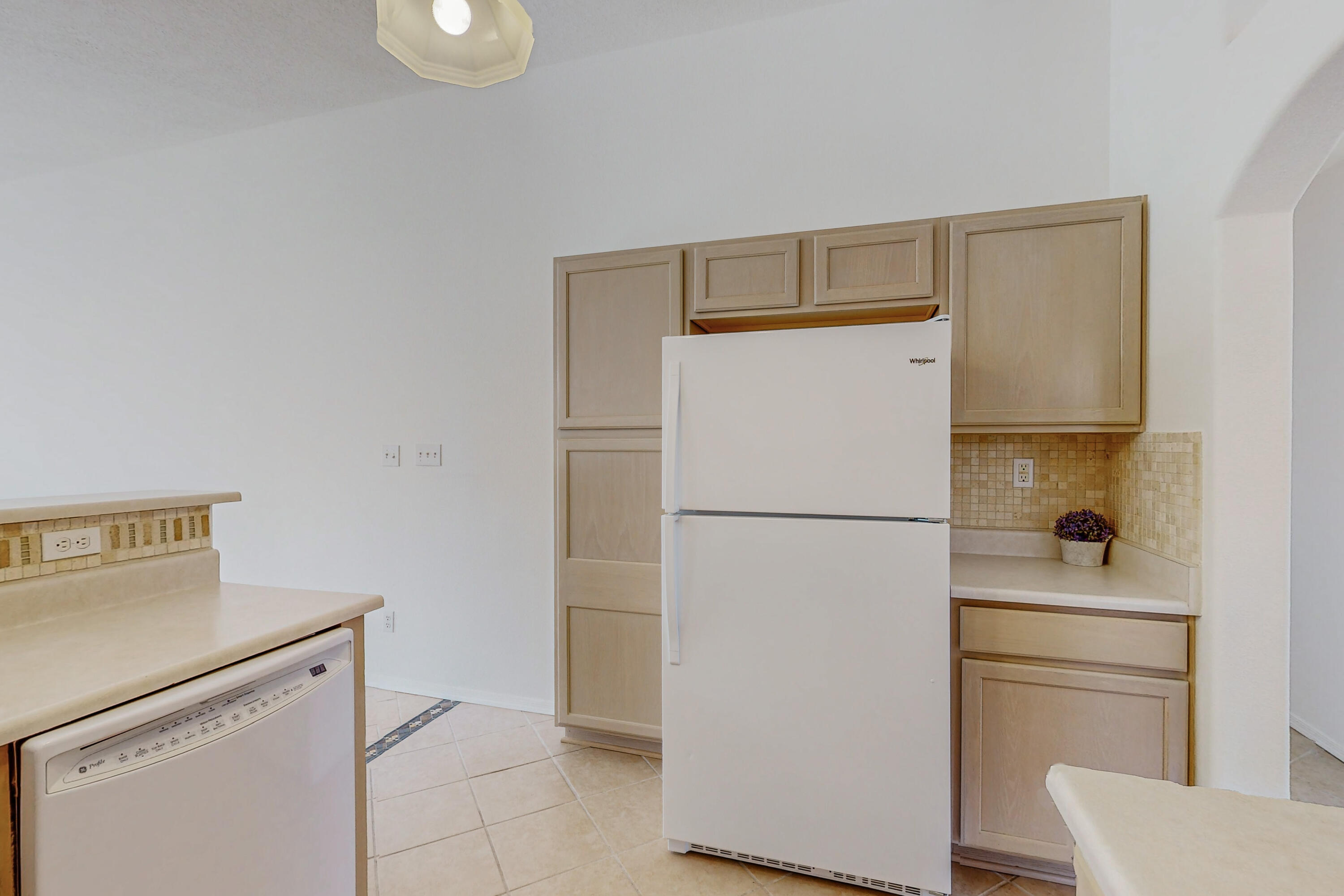 6028 Canis Avenue NW