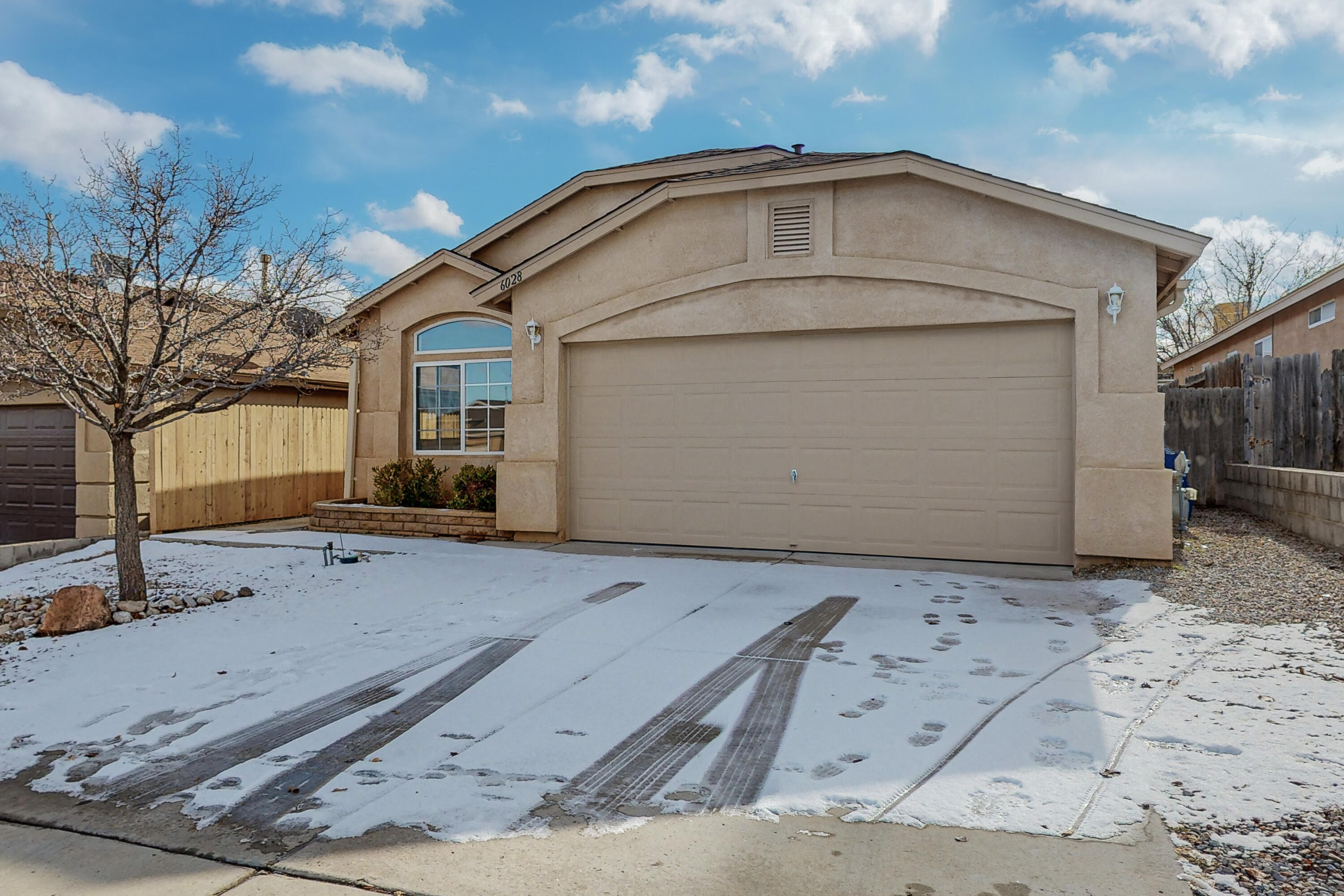 6028 Canis Avenue NW