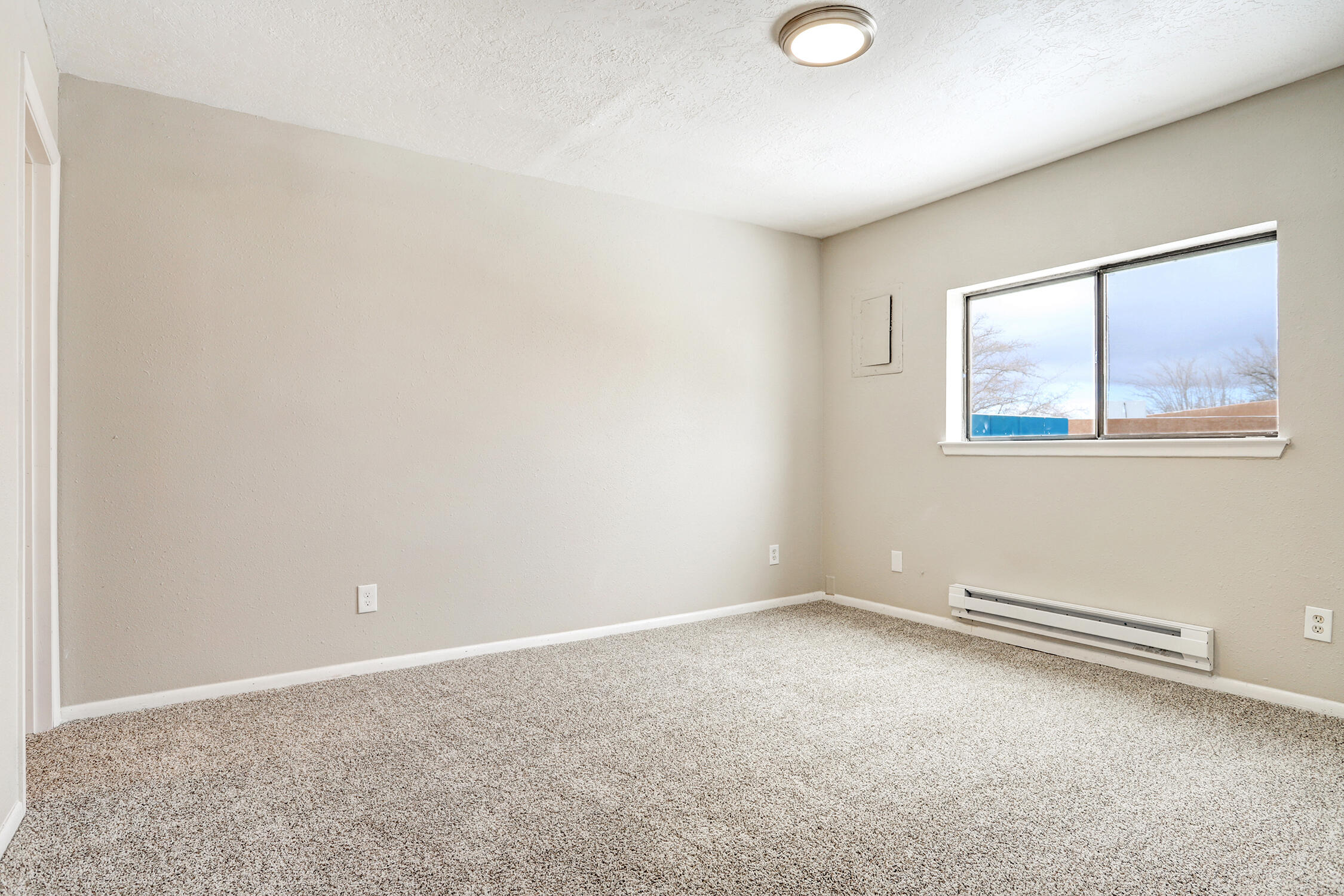 12925 Elyse Place SE