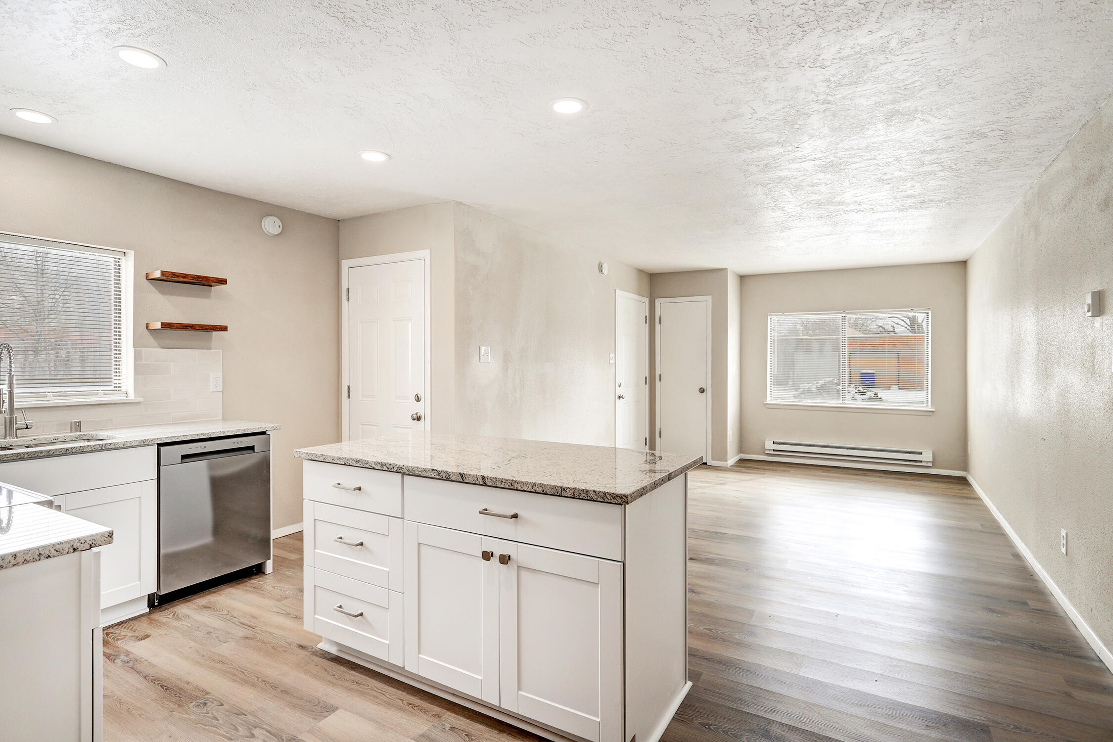 12925 Elyse Place SE