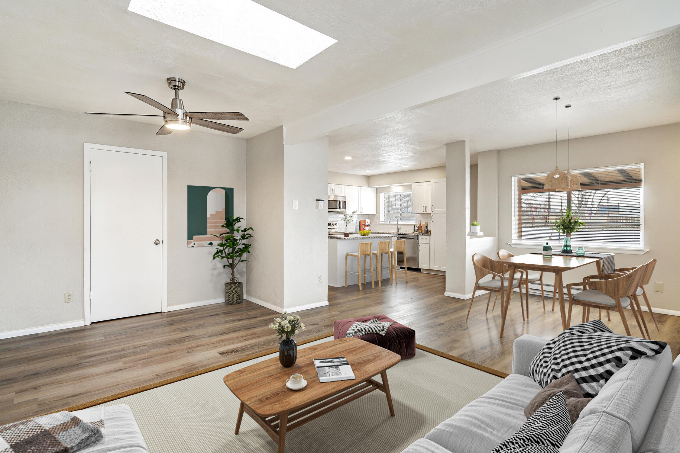 200 Zena Lona Street NE