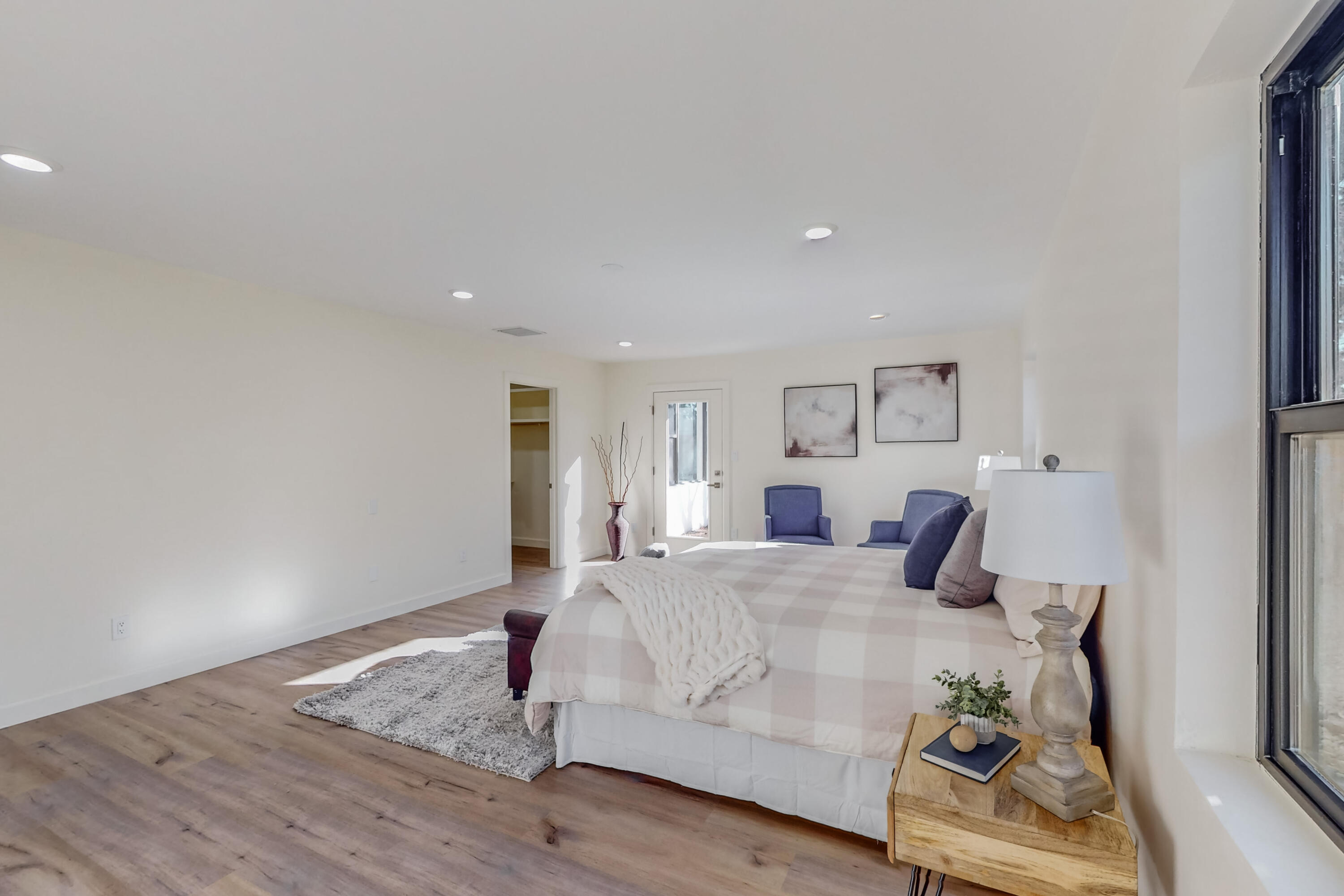 3914 St Andrews Drive SE