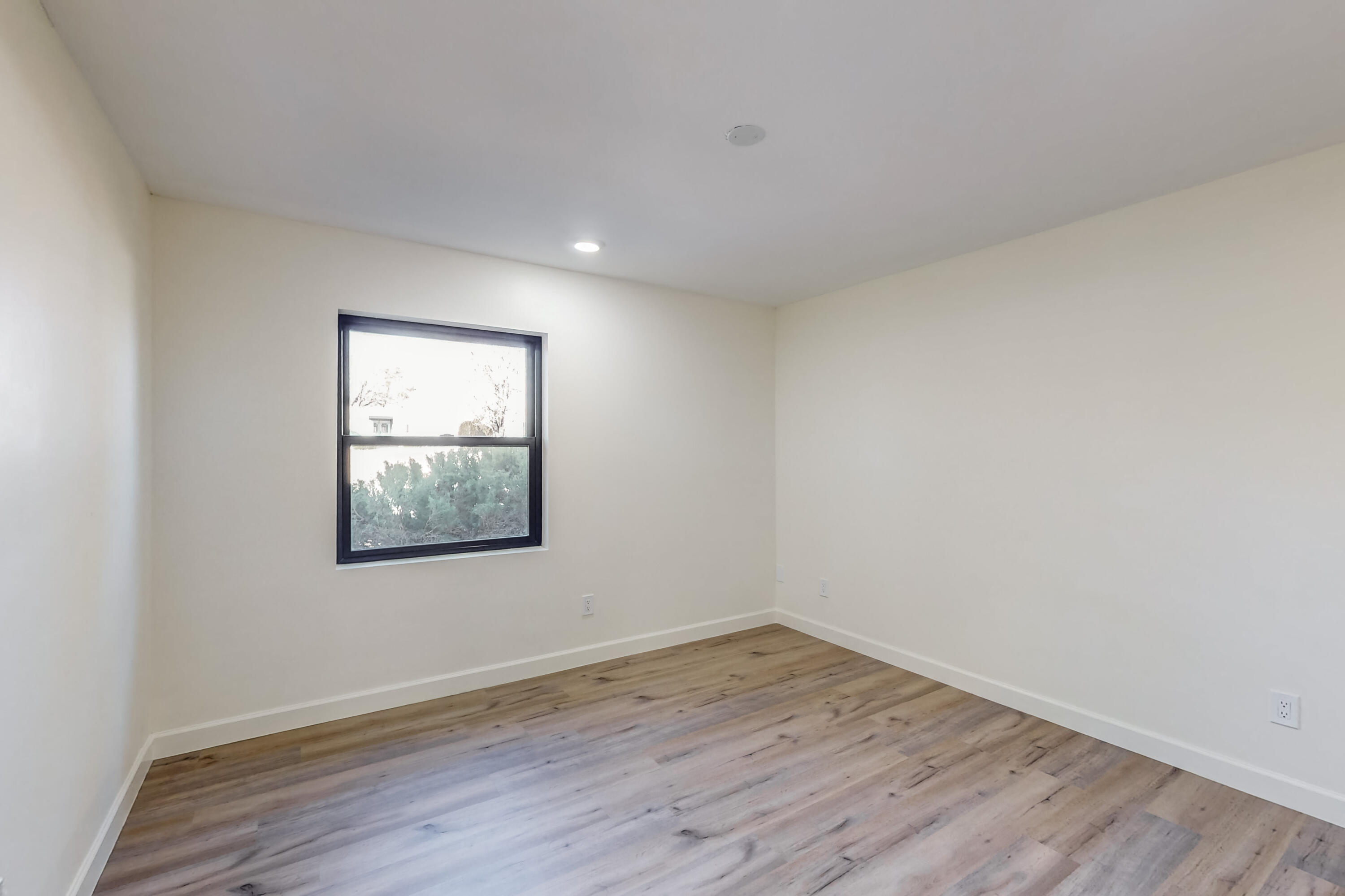 3914 St Andrews Drive SE