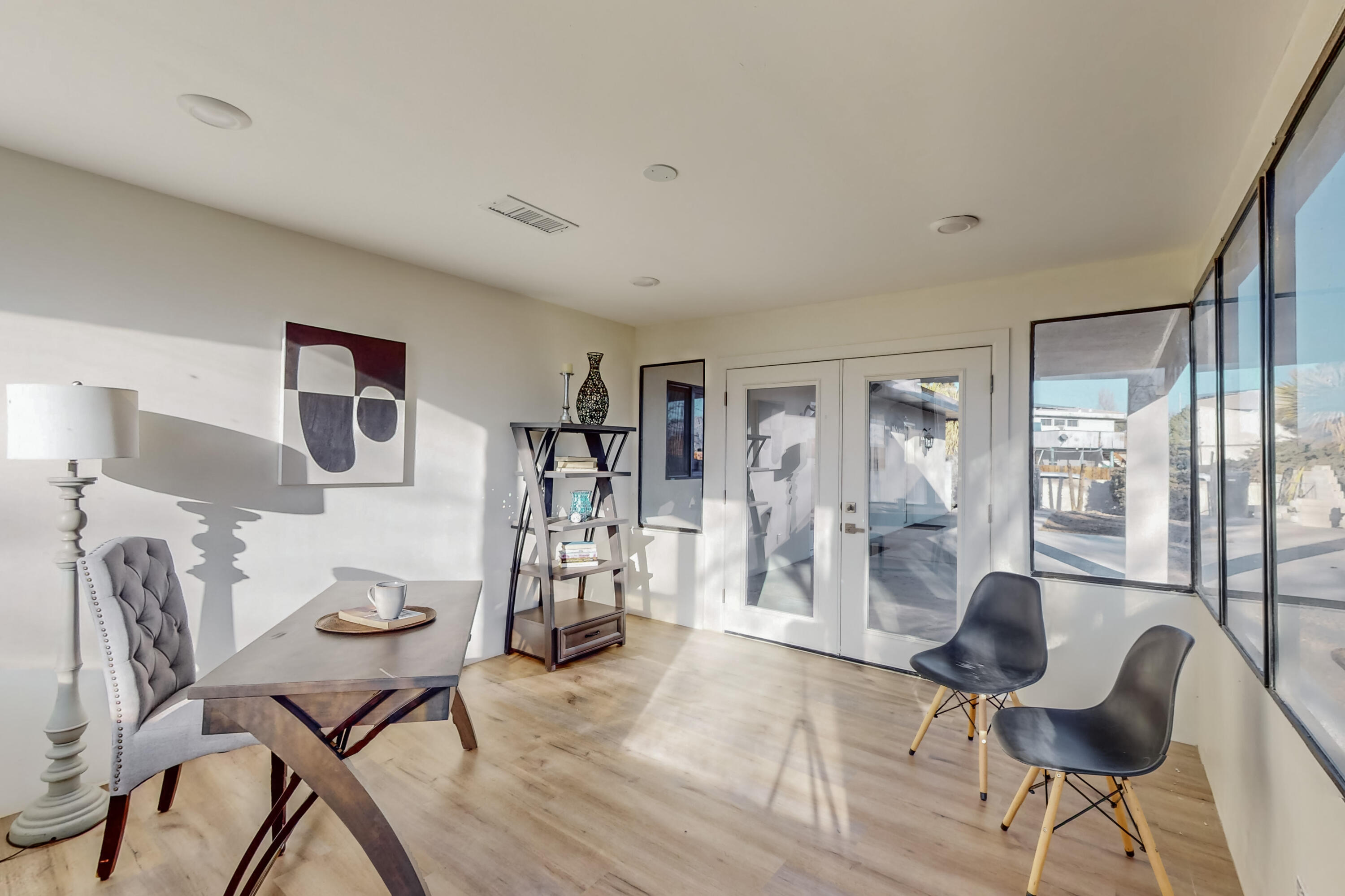 3914 St Andrews Drive SE